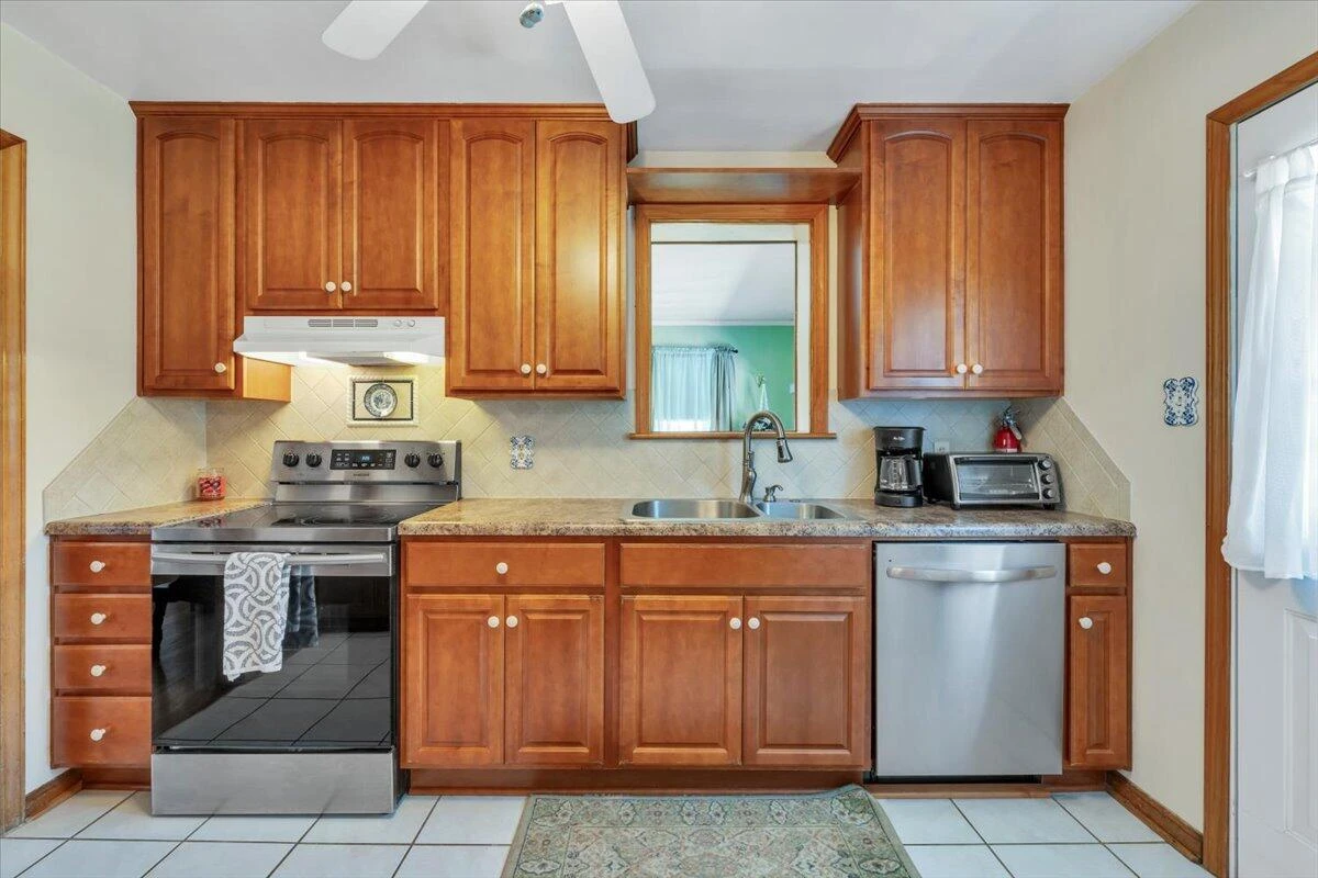 1156 Starmount AVE - Photo 13
