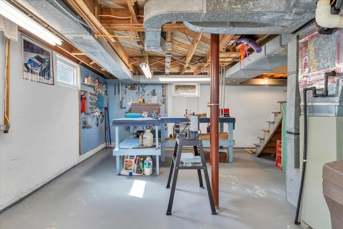 1156 Starmount AVE - Photo 25