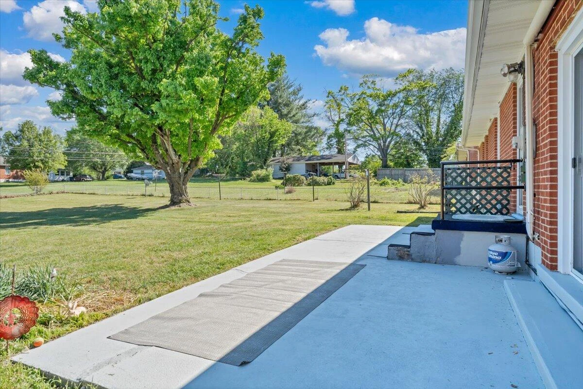 1156 Starmount AVE - Photo 29