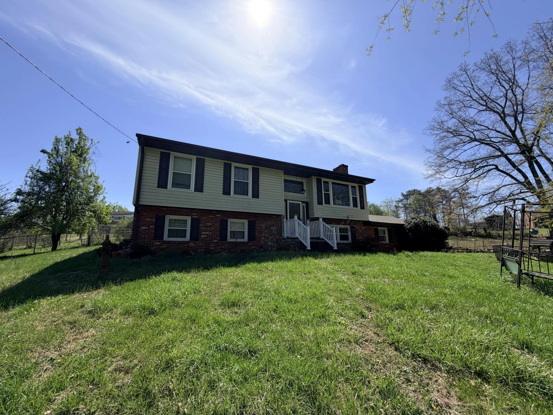 1871 Rainbow Forest DR
