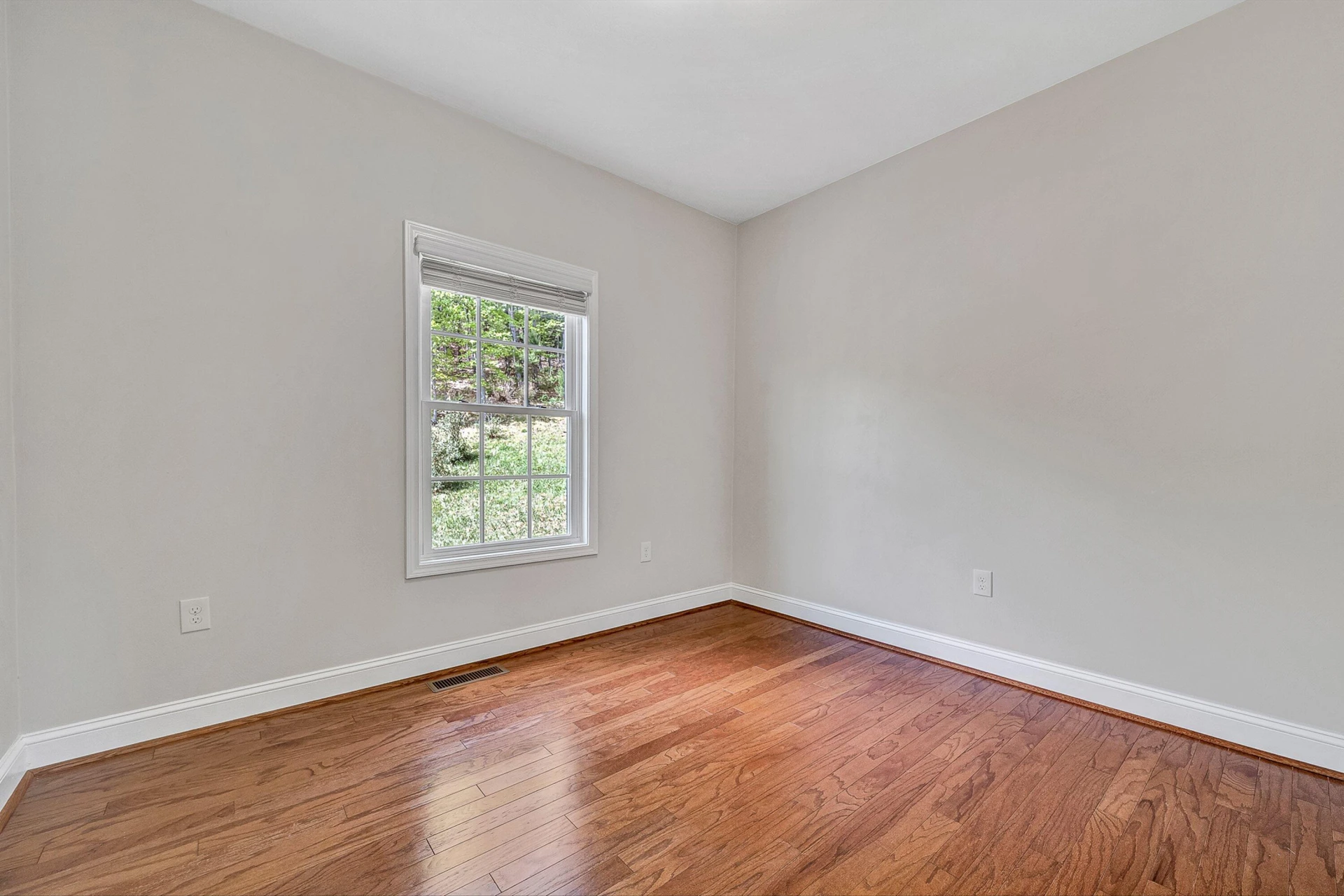 4235 Berkeley Place DR - Photo 33