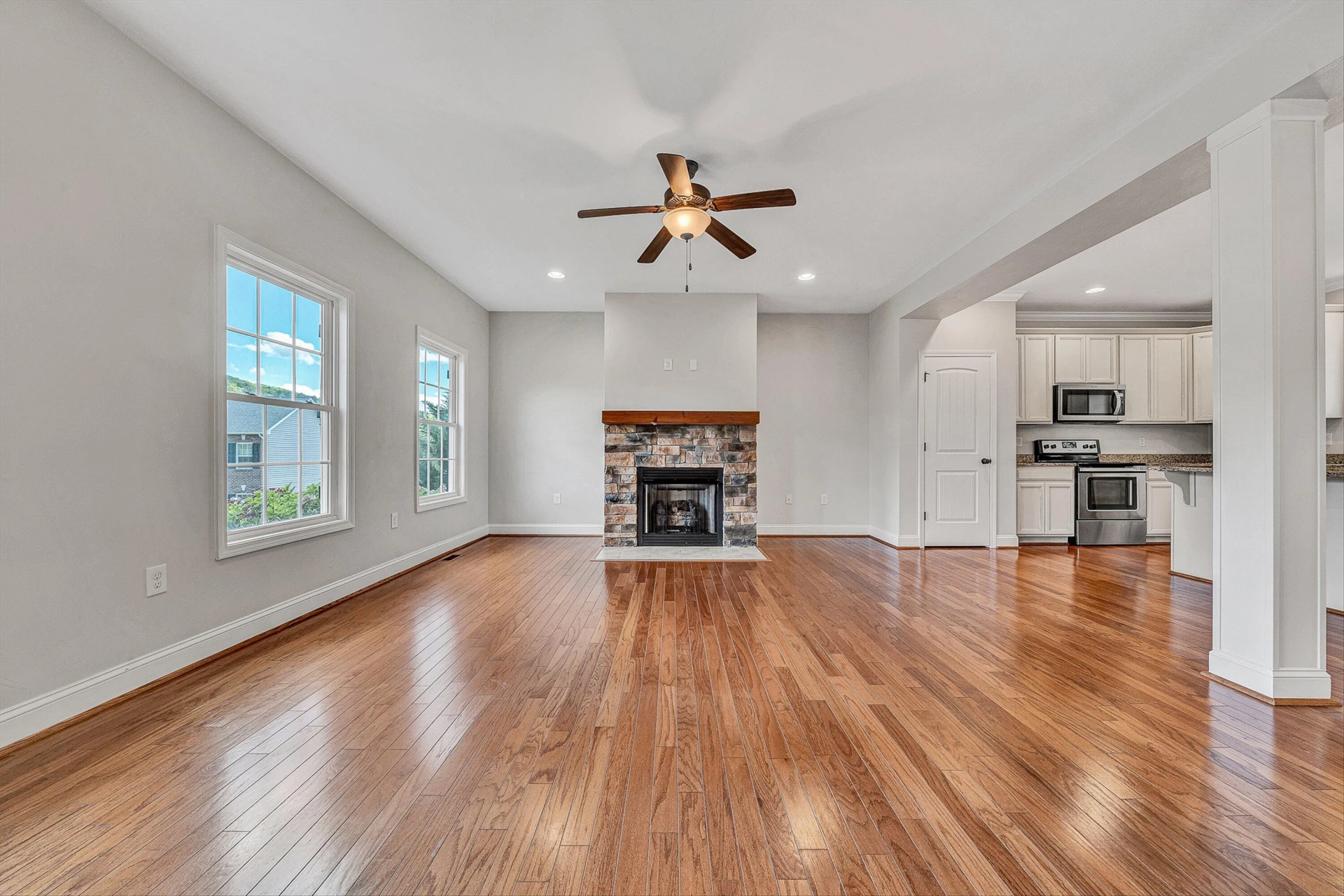 4235 Berkeley Place DR - Photo 26