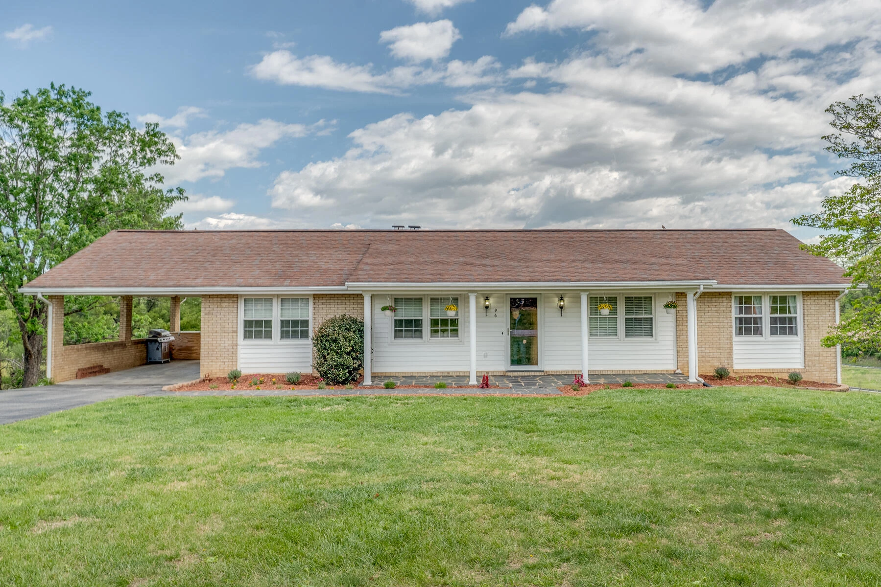 96 Westridge DR