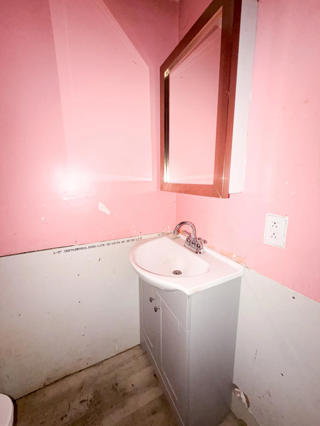 314 S Craig AVE - Photo 17