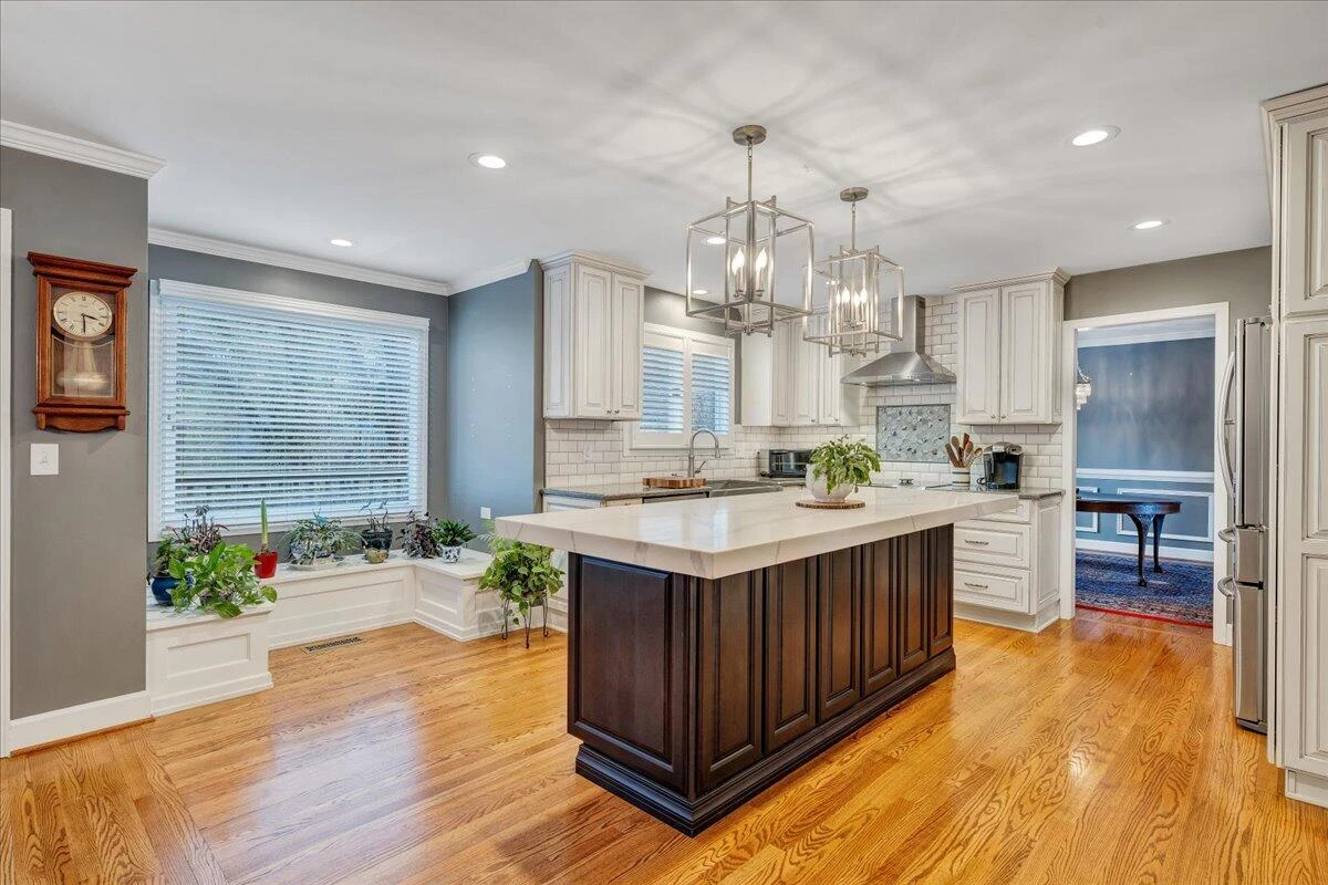 4434 Brentwood CT - Photo 10