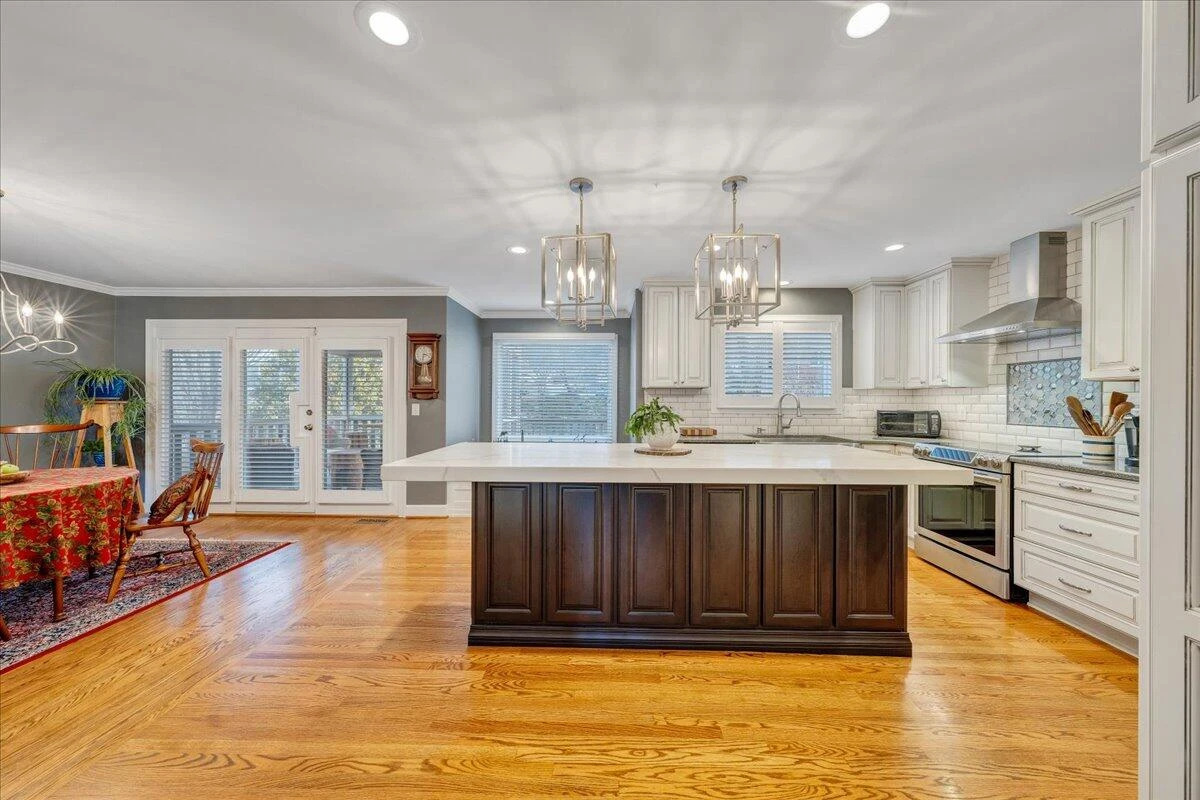 4434 Brentwood CT - Photo 13