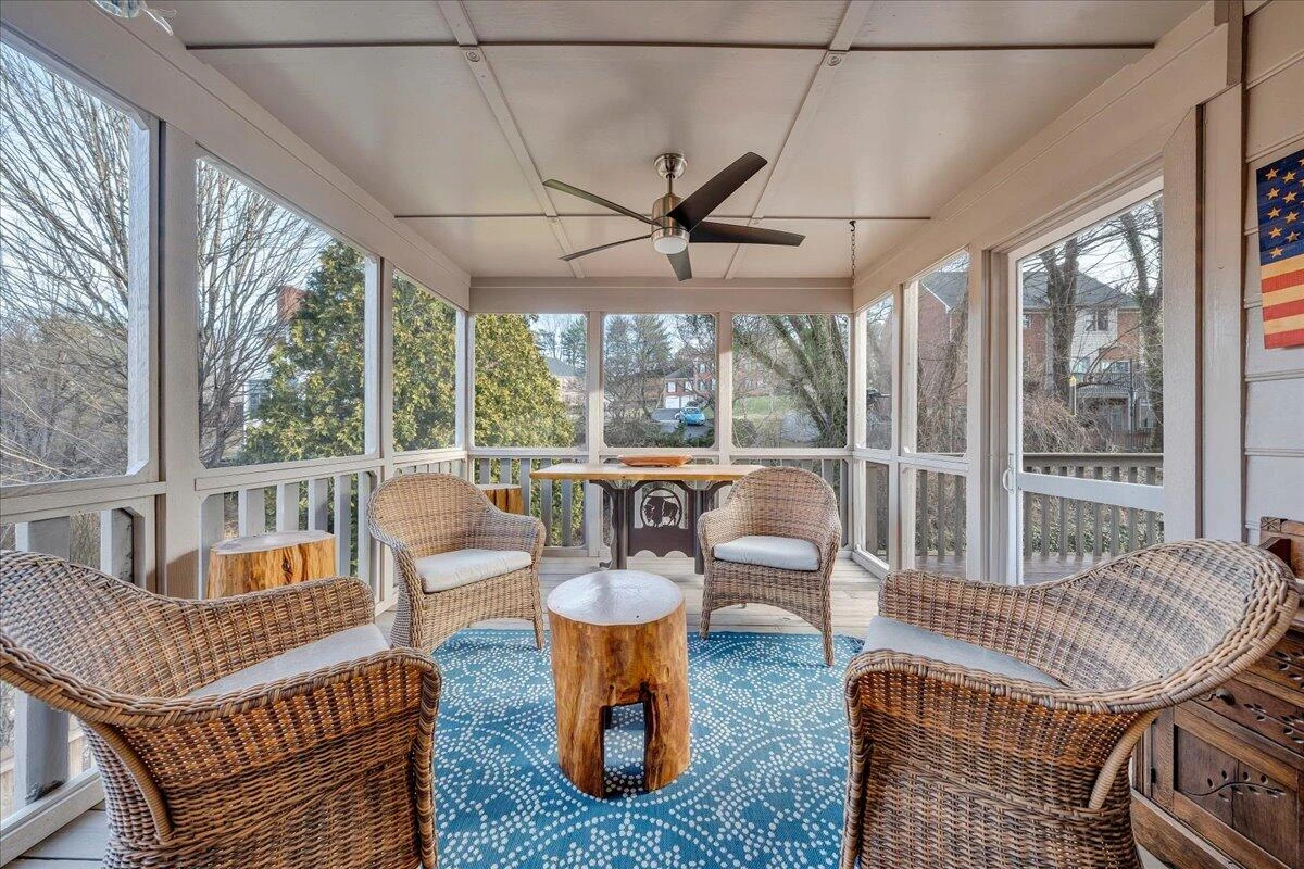4434 Brentwood CT - Photo 36