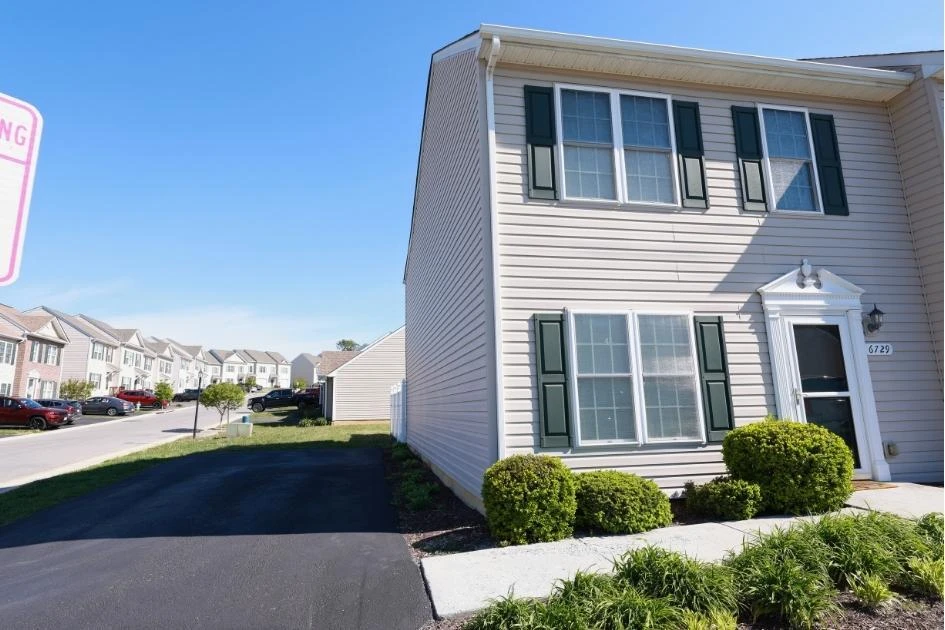 6729 Village Green DR - Photo 6