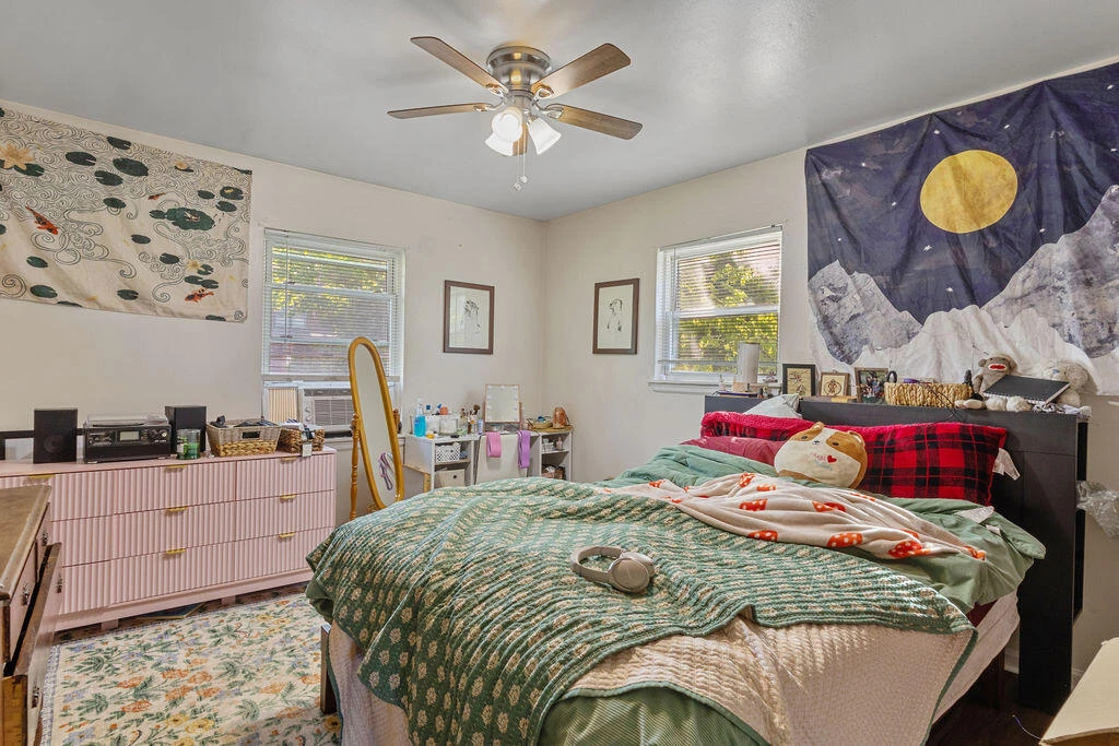 1905 Oxford AVE SW - Photo 12