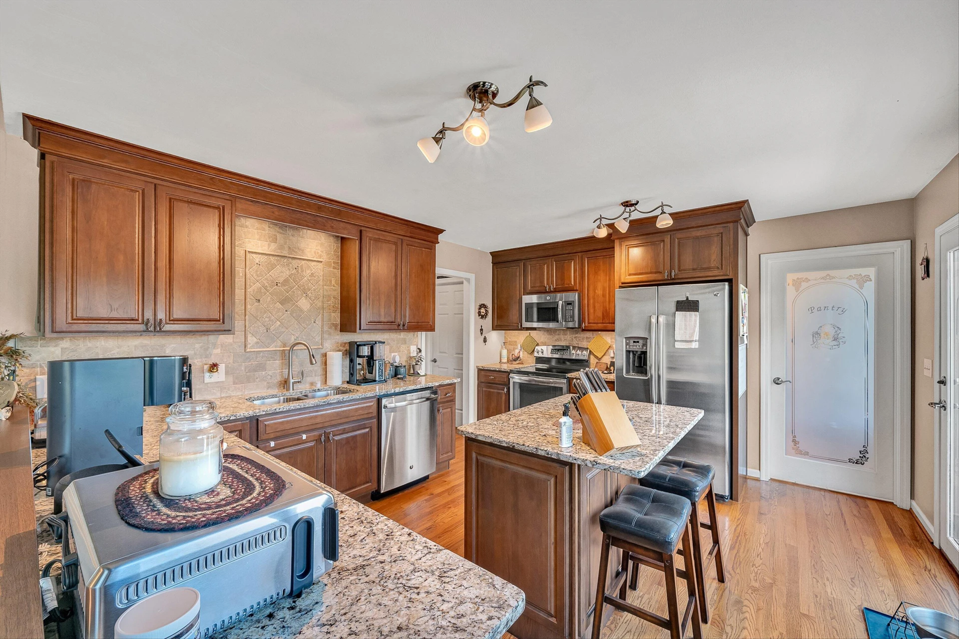 384 Deer Haven DR - Photo 17