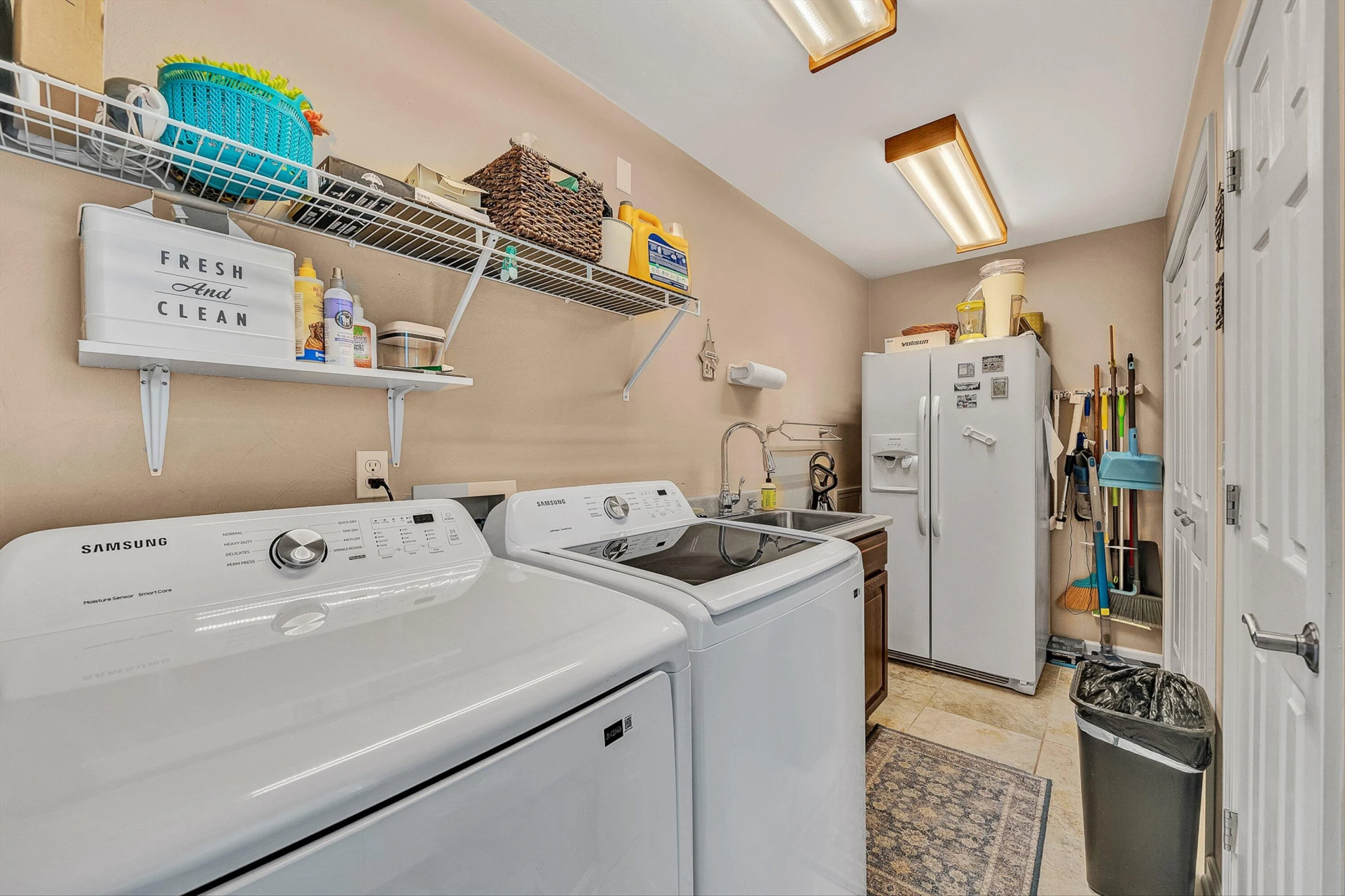 384 Deer Haven DR - Photo 25