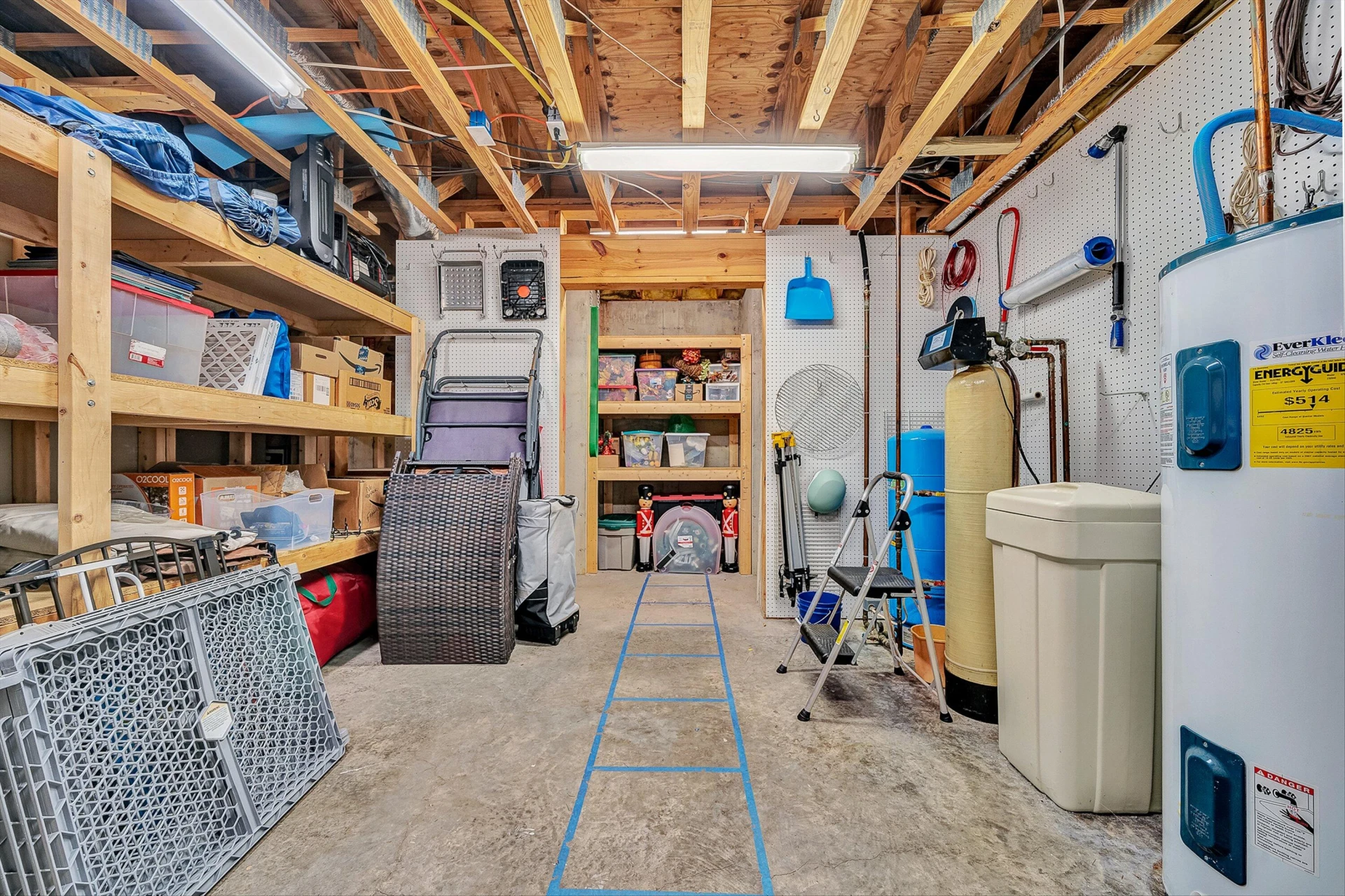 384 Deer Haven DR - Photo 37