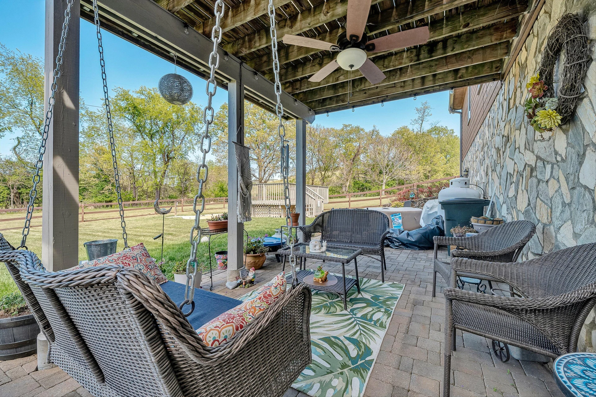 384 Deer Haven DR - Photo 41