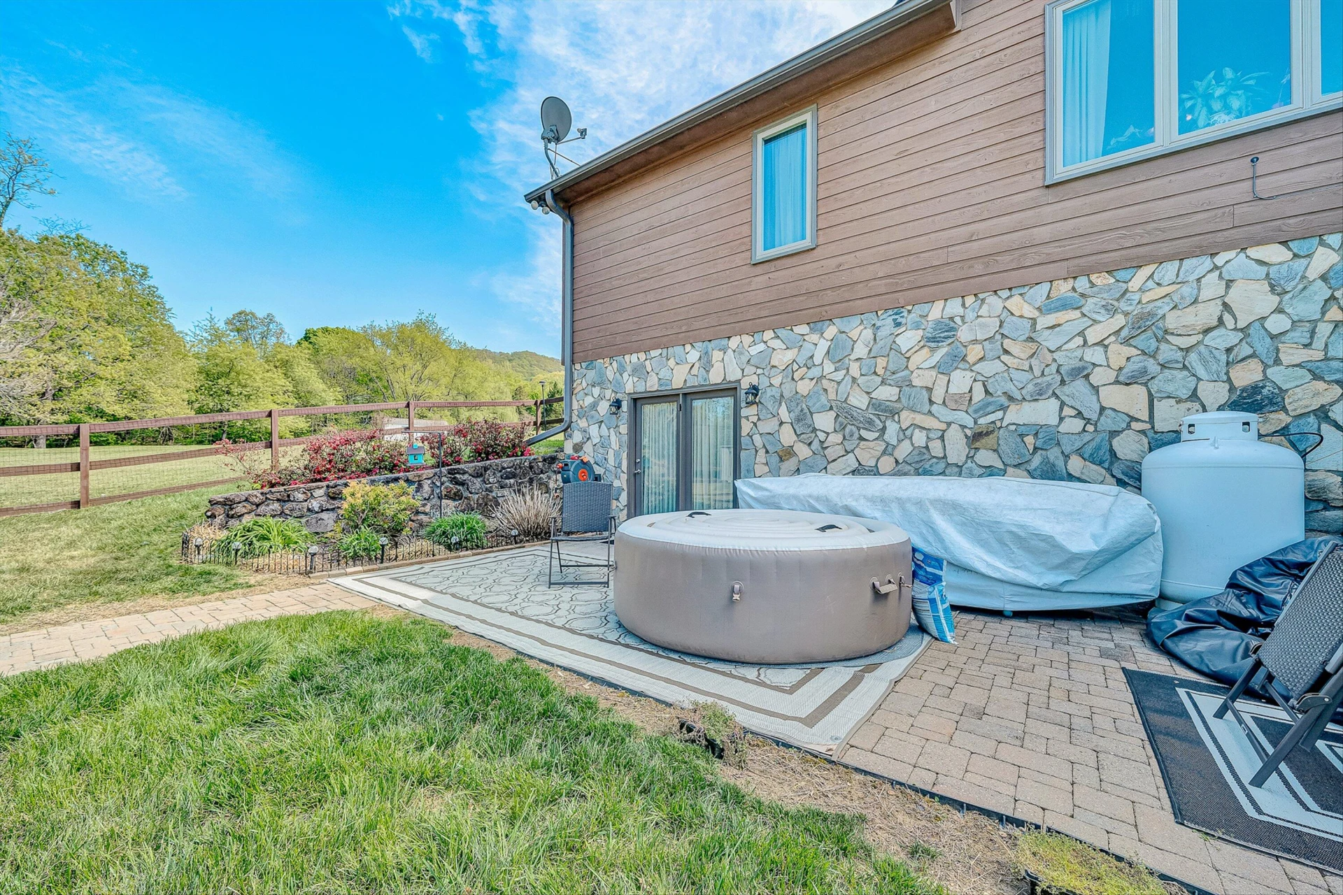 384 Deer Haven DR - Photo 43