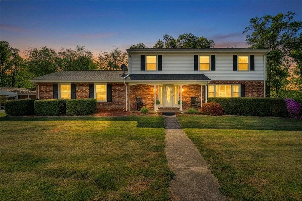 1036 Howell DR