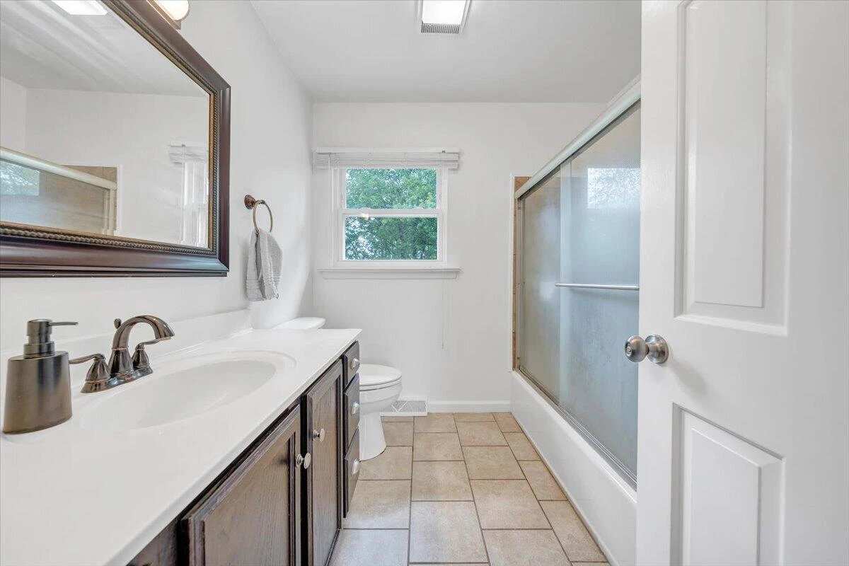 1036 Howell DR - Photo 31