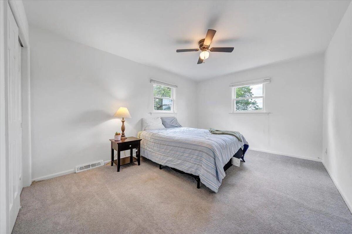 1036 Howell DR - Photo 37