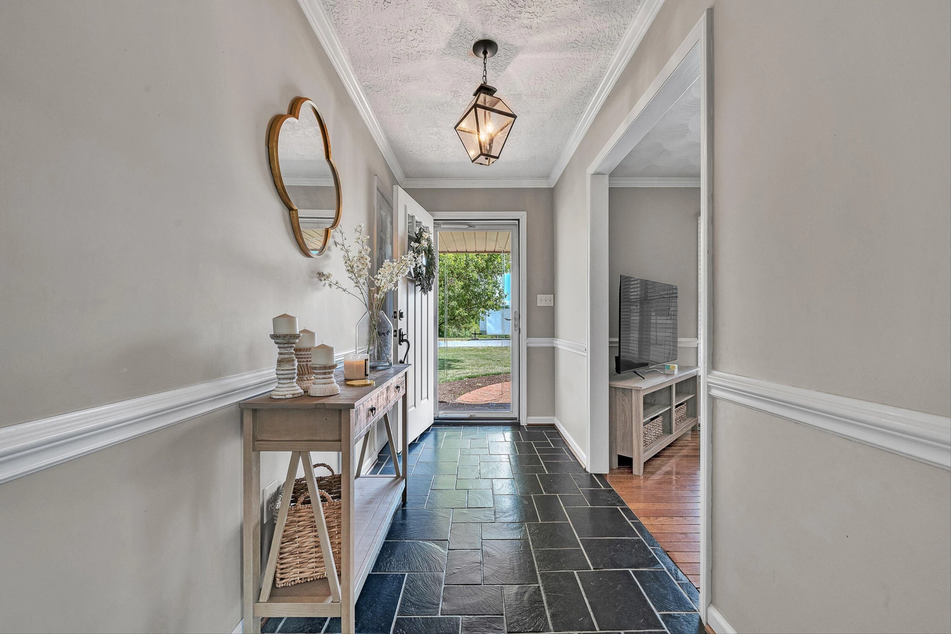 147 Westridge DR - Photo 5