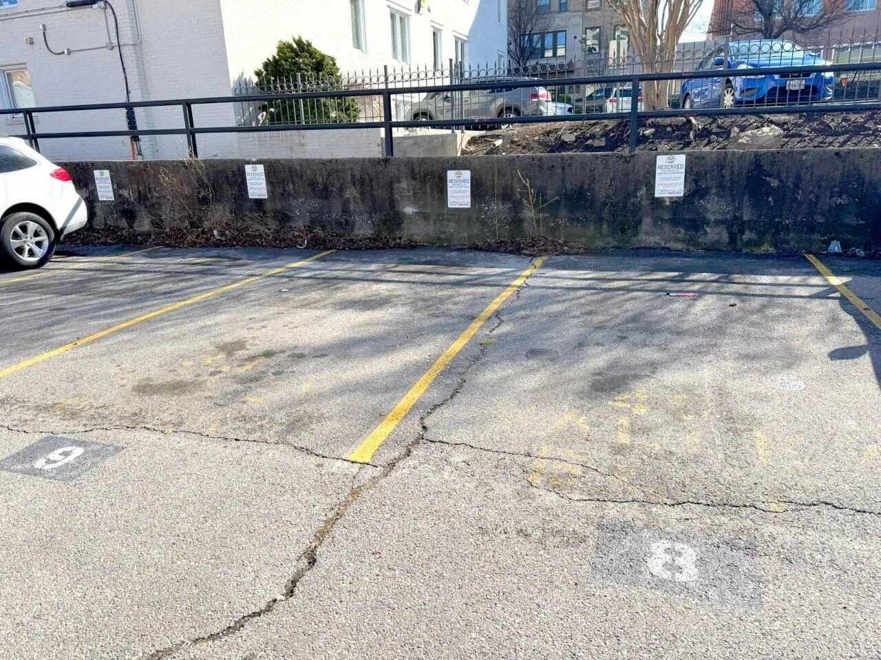 506 1st ST SW - Photo 4