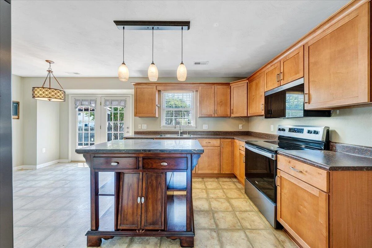 4310 Quail DR NW - Photo 10