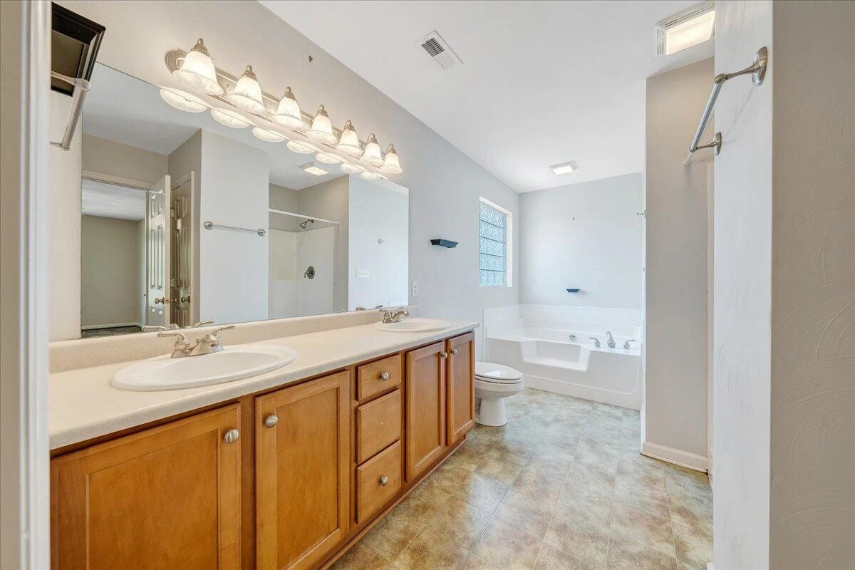 4310 Quail DR NW - Photo 21