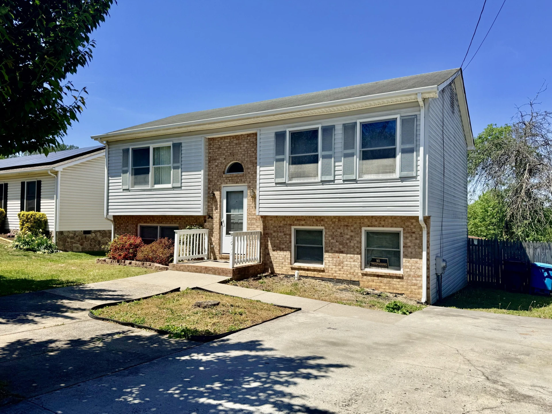 2602 Radford RD NE - Photo 2