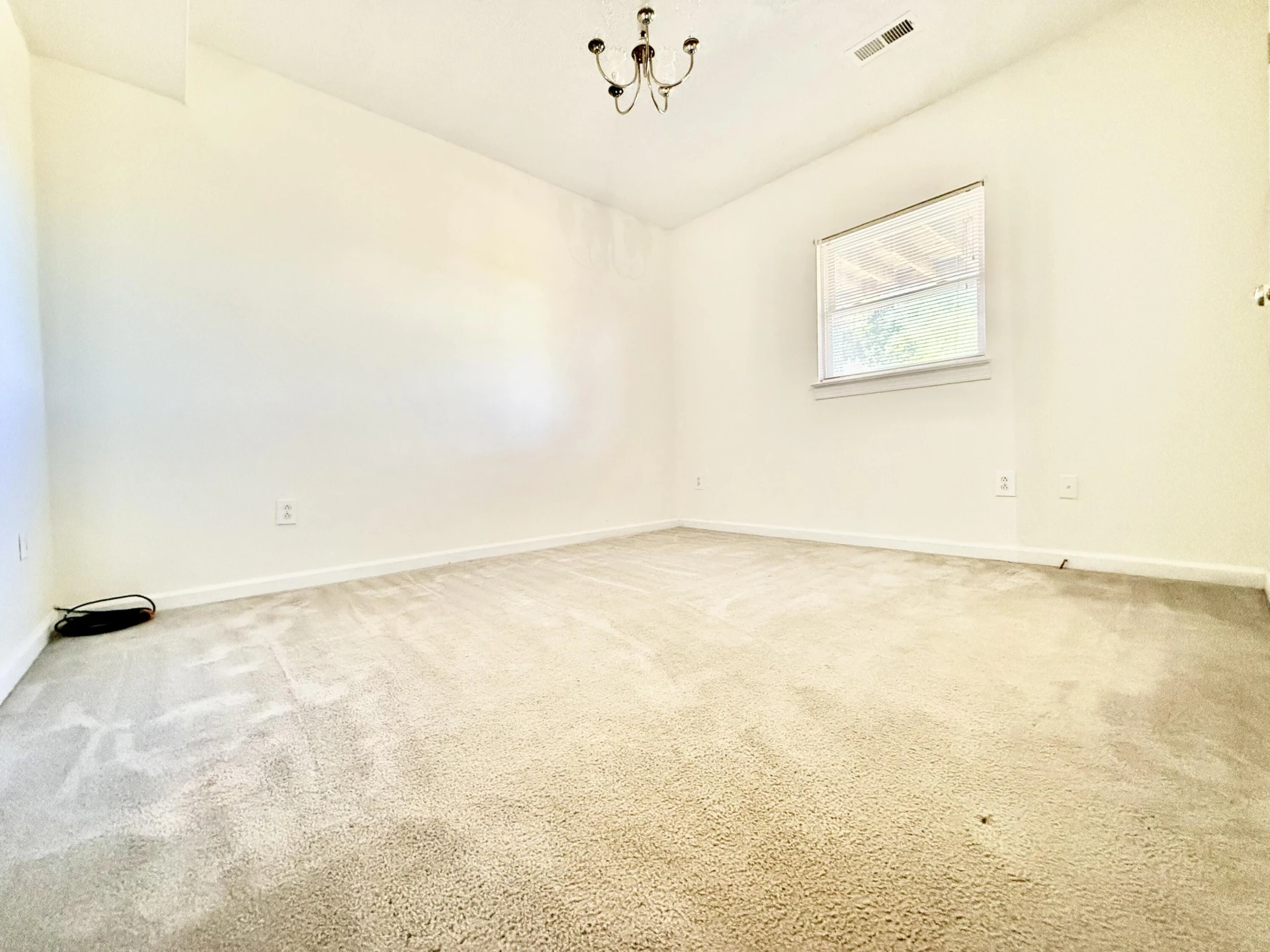 2602 Radford RD NE - Photo 8