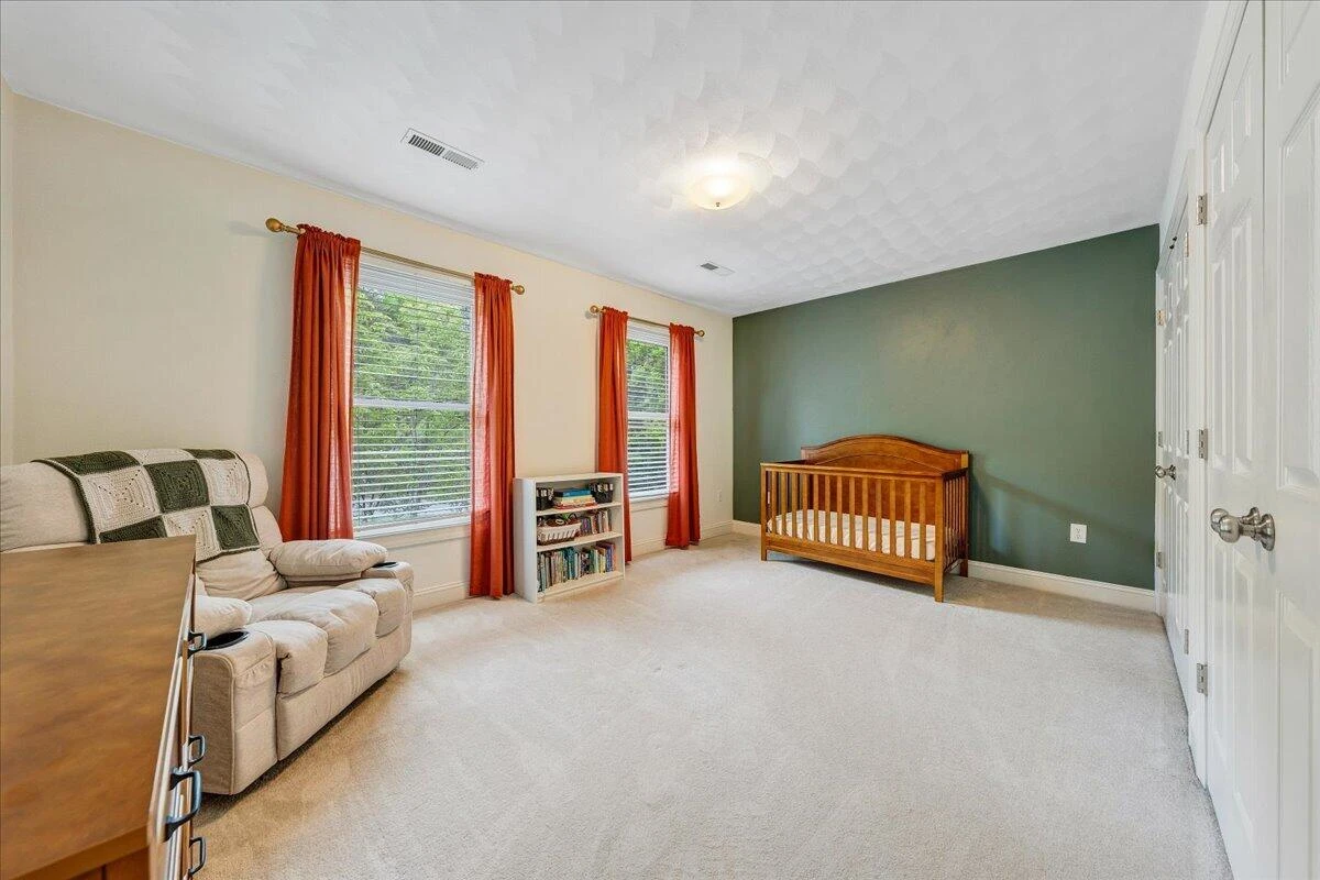1562 Strawberry Mountain DR - Photo 34