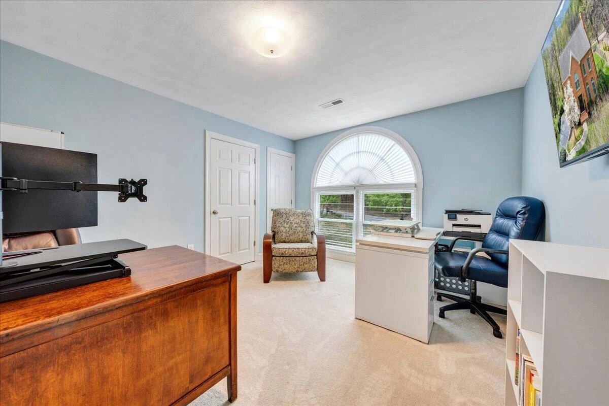 1562 Strawberry Mountain DR - Photo 35