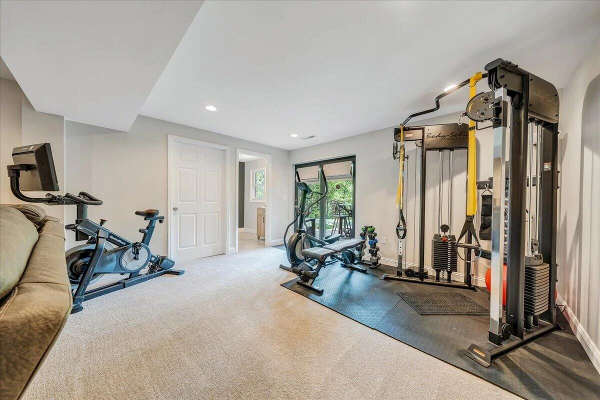 1562 Strawberry Mountain DR - Photo 41