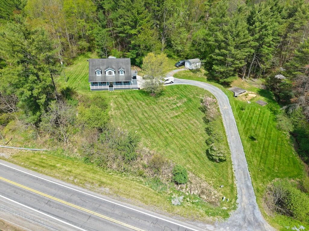 4751 Webbs Mill RD N - Photo 2