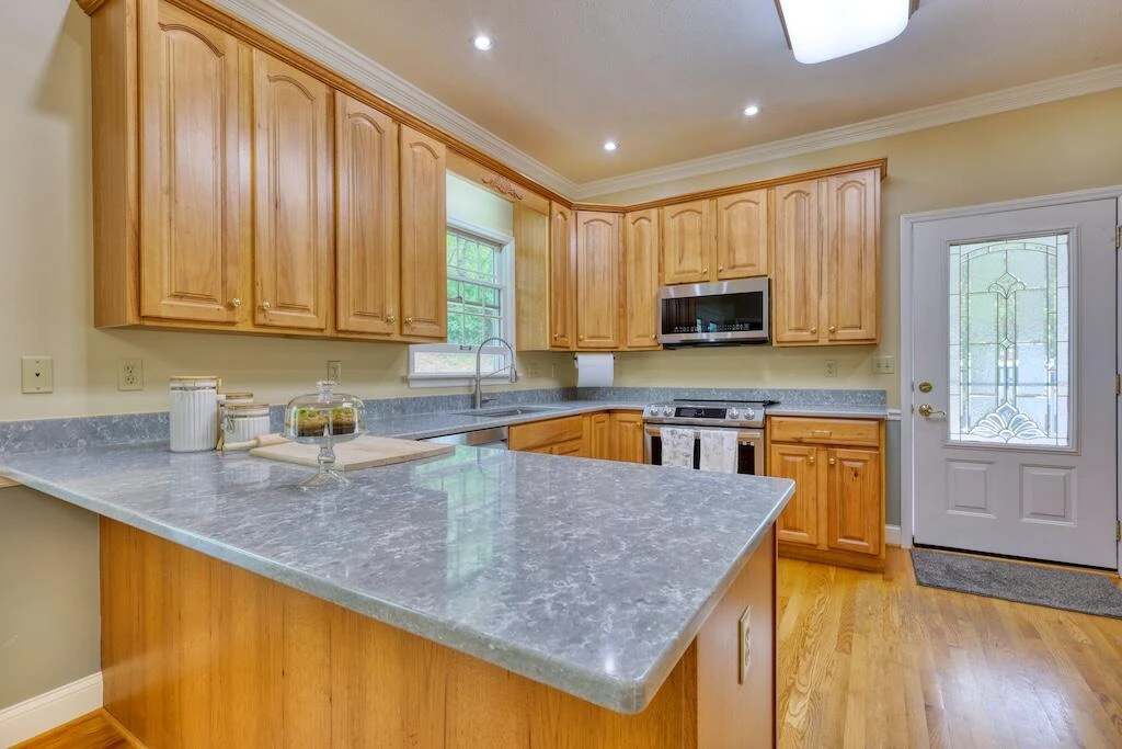4751 Webbs Mill RD N - Photo 8