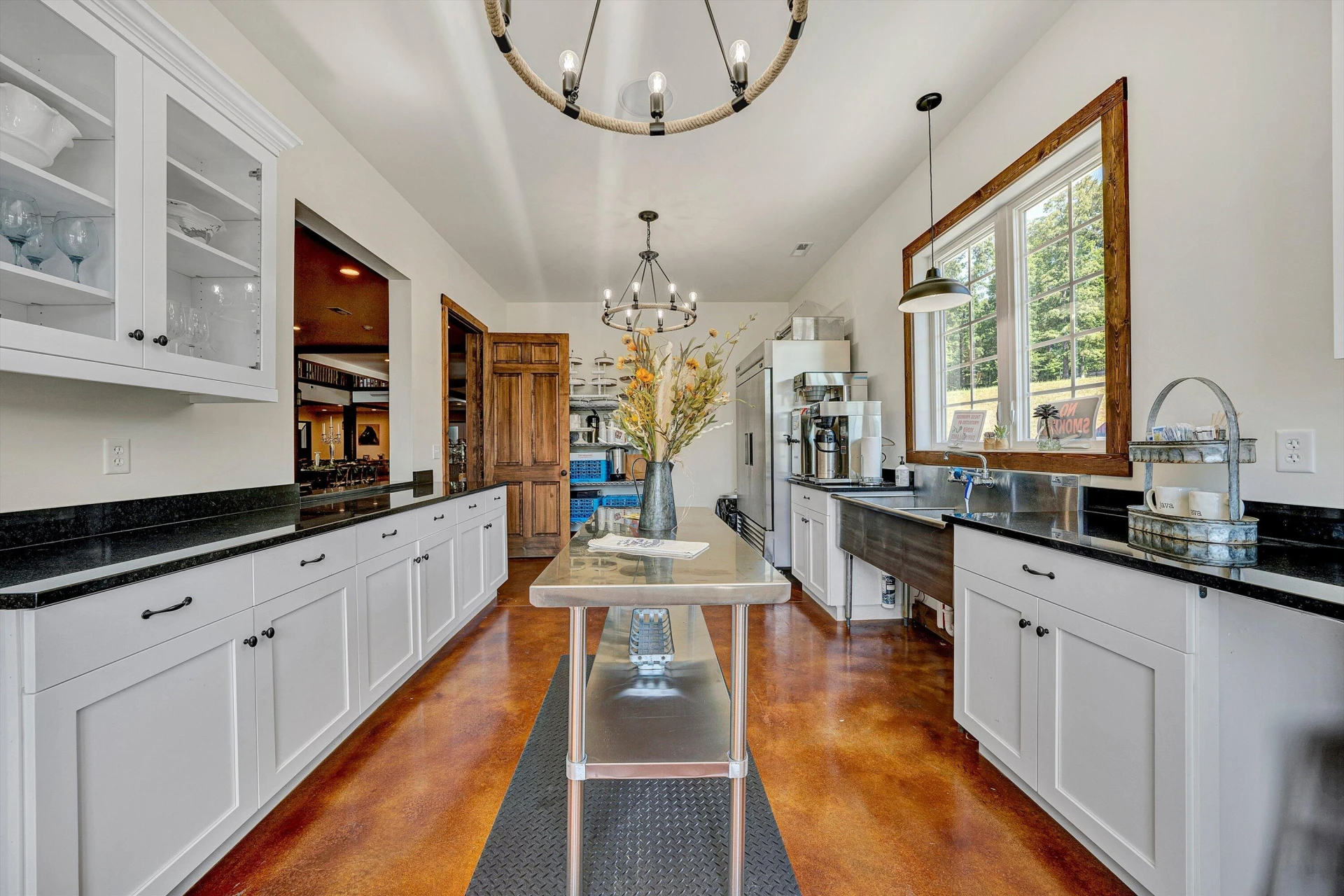 9945 BROOKS MILL RD - Photo 25