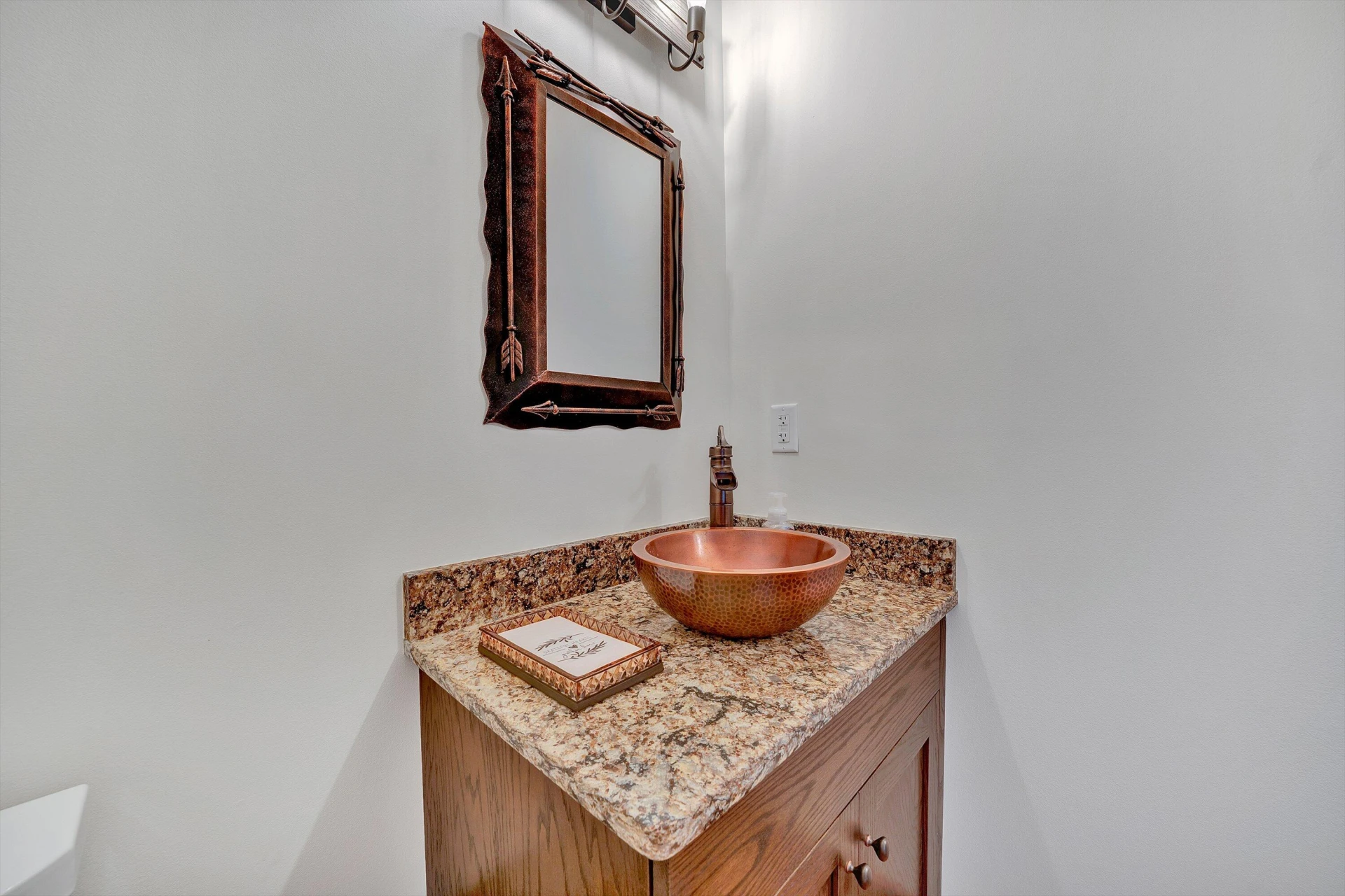 9945 BROOKS MILL RD - Photo 37