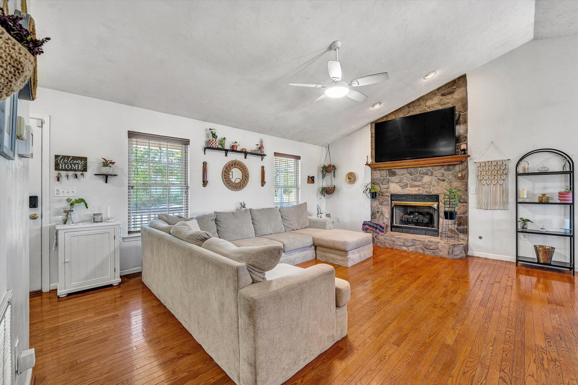 2210 Isle Of Pines DR - Photo 10