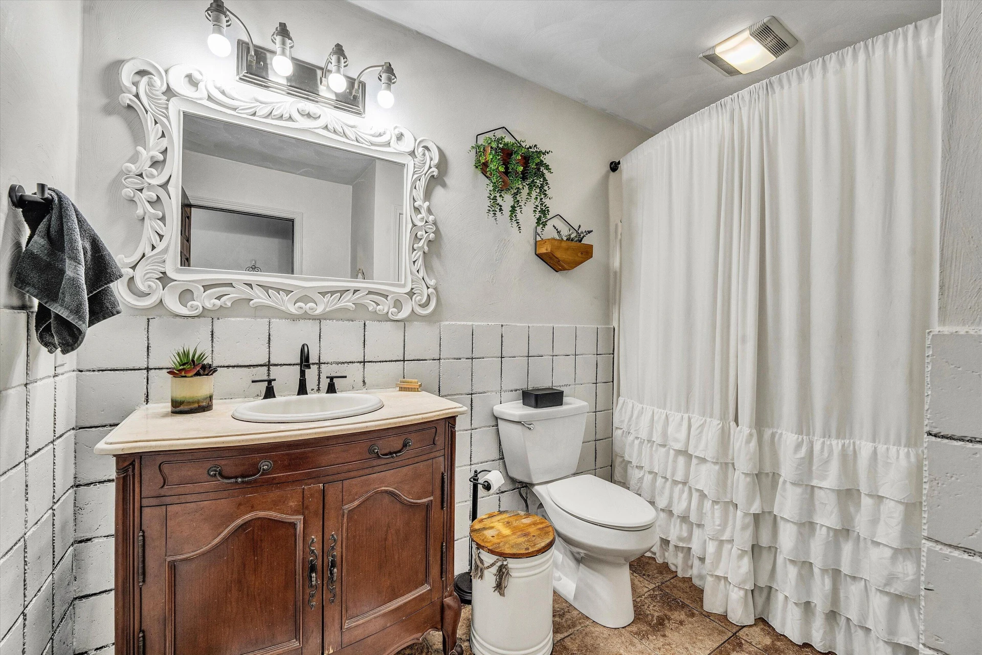 2210 Isle Of Pines DR - Photo 26