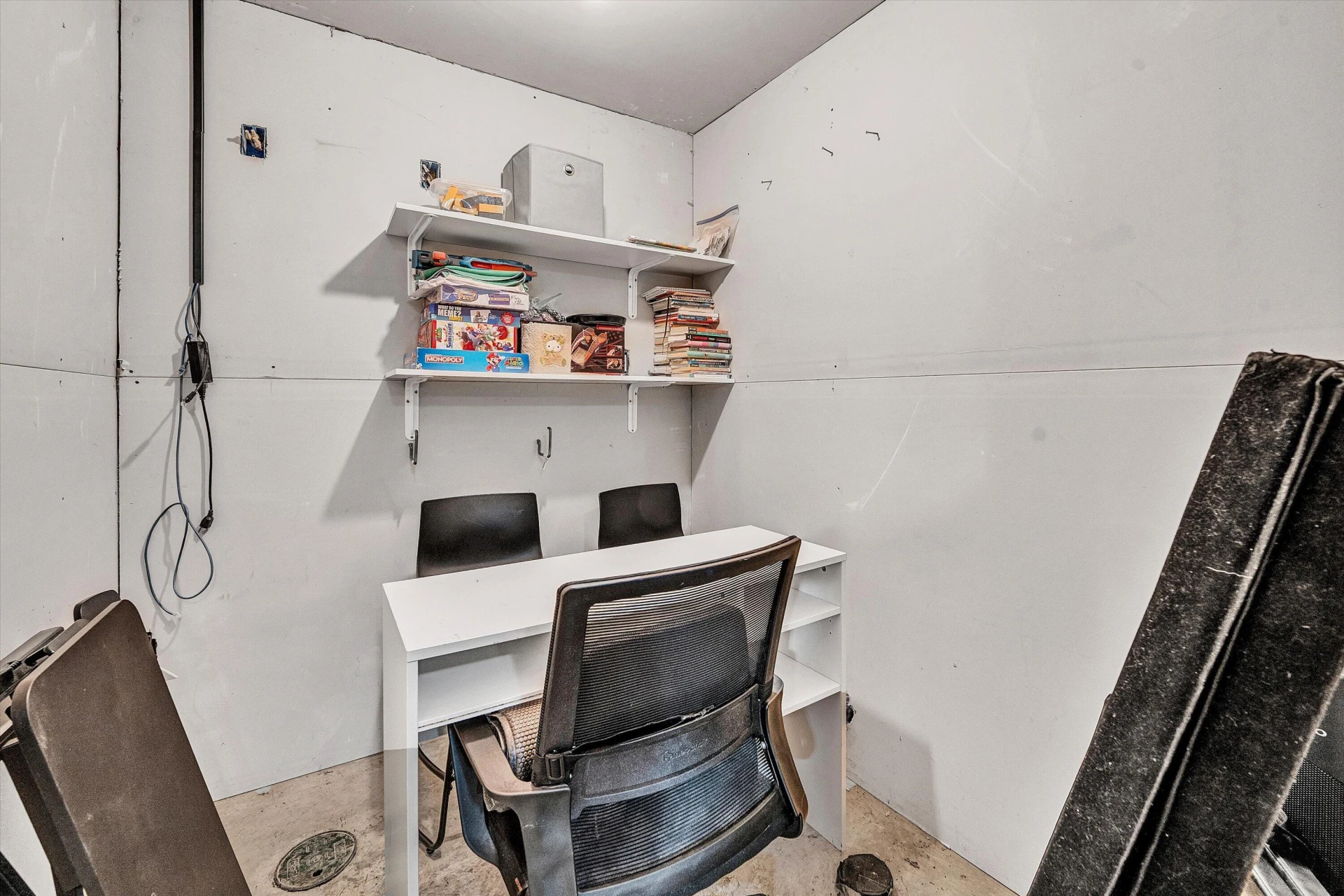 2210 Isle Of Pines DR - Photo 32