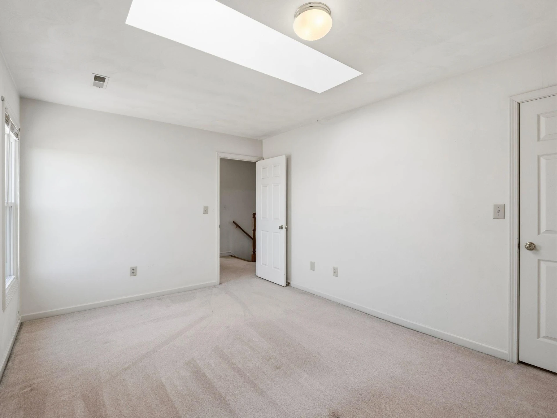 1658 Country Club RD - Photo 30