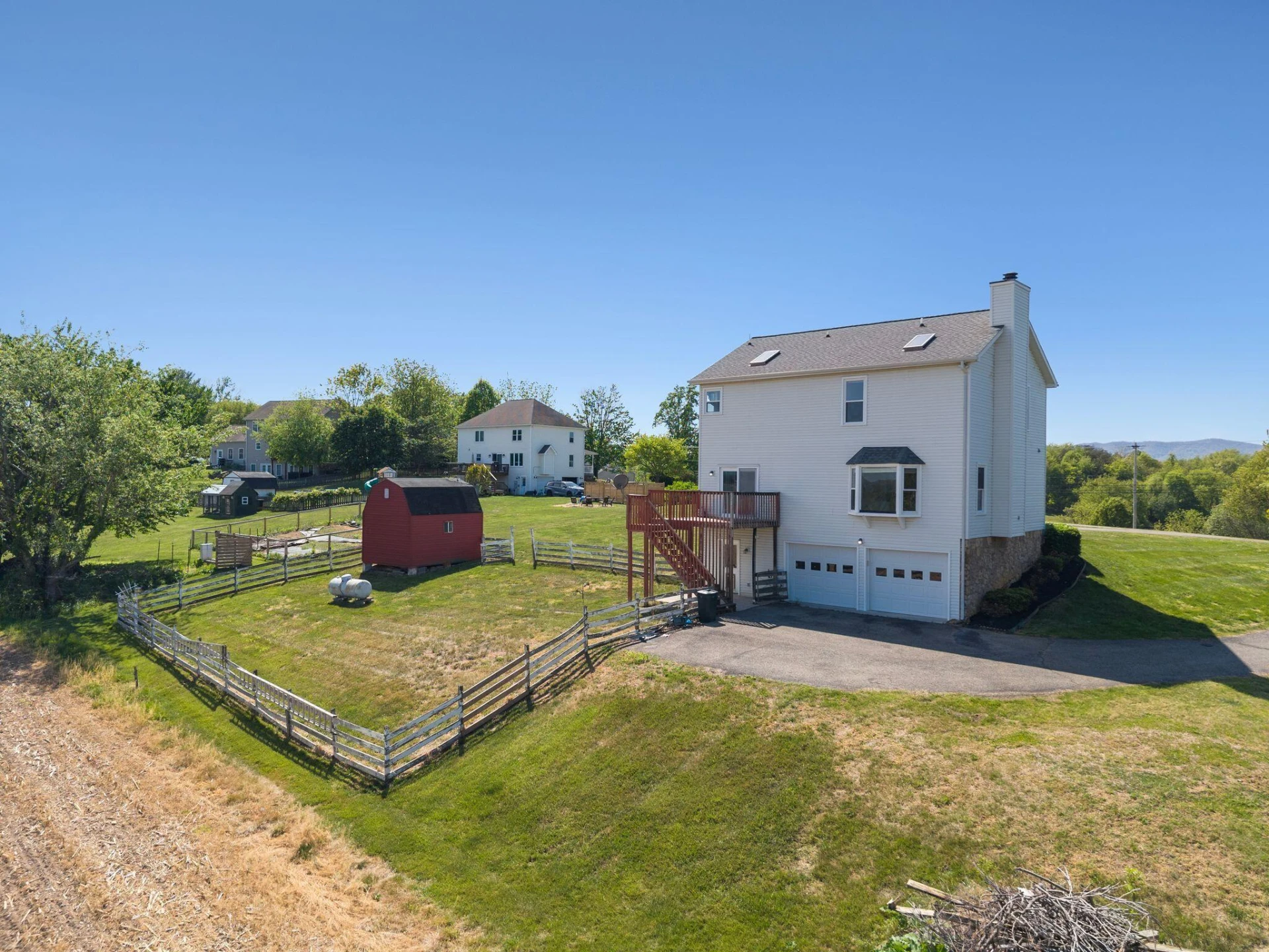 1658 Country Club RD - Photo 39