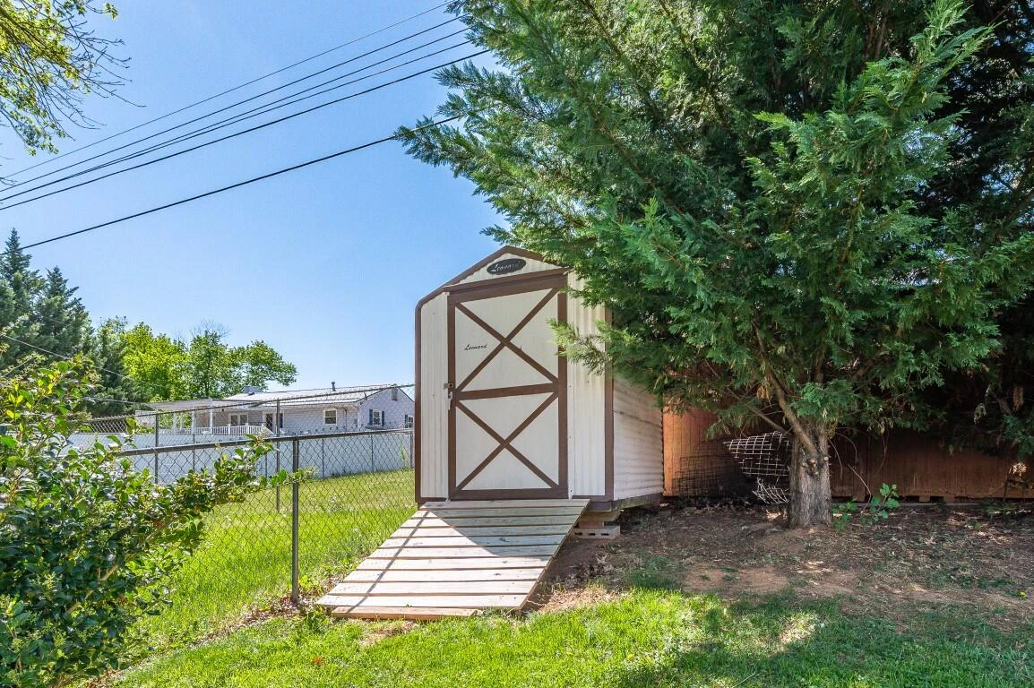 525 Water Oak RD - Photo 43