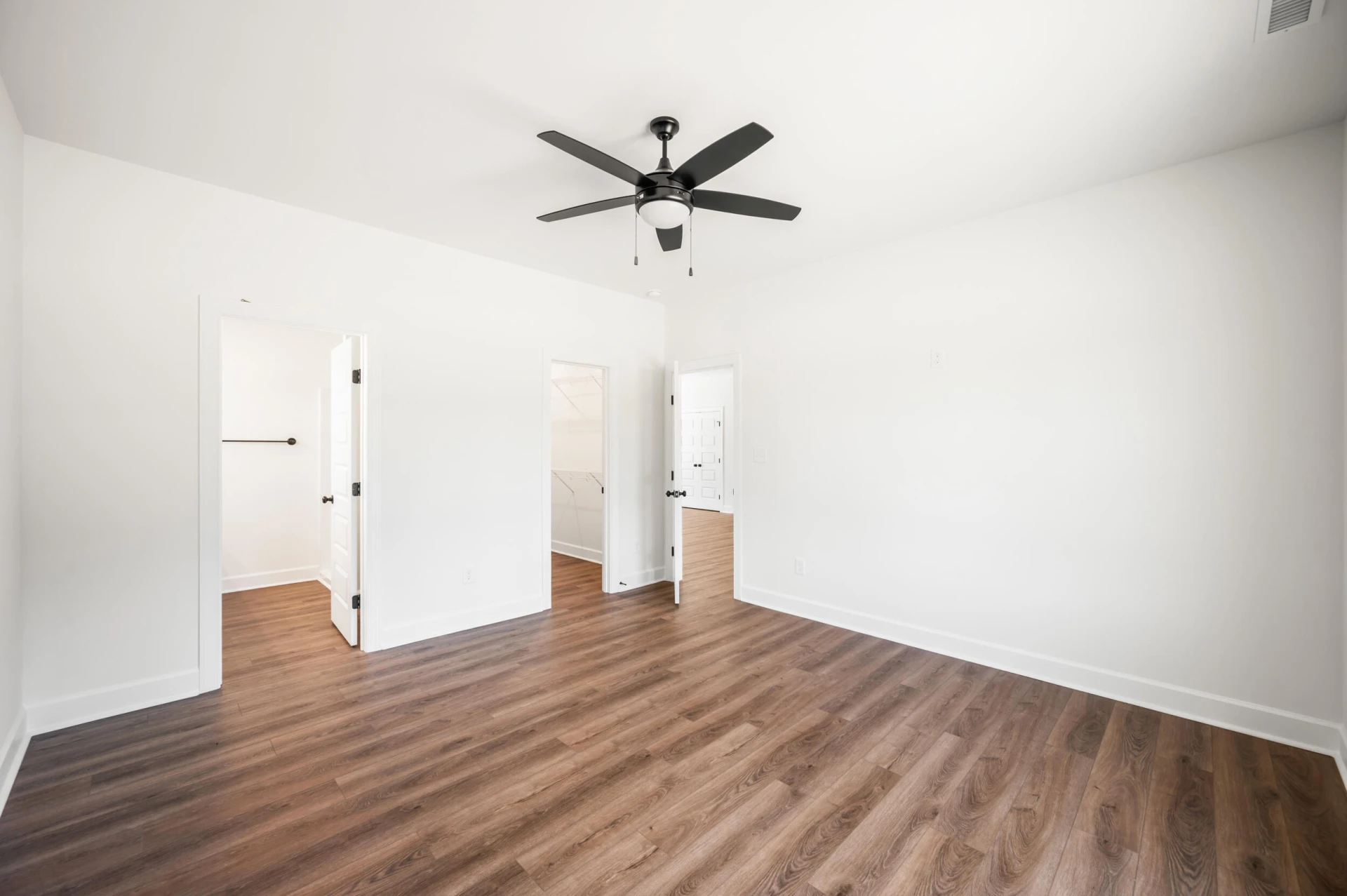 10424 Leesville RD - Photo 16