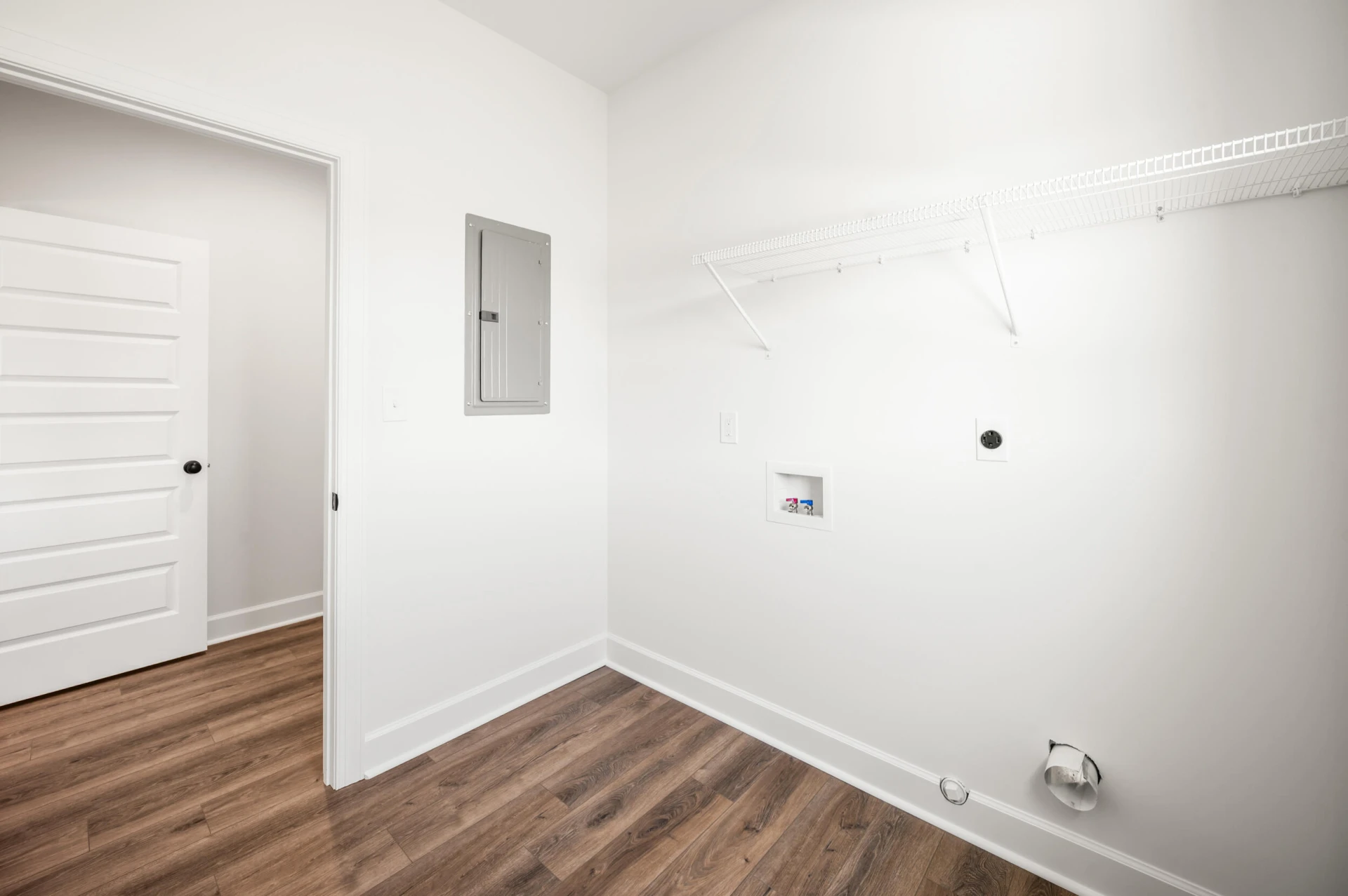 10424 Leesville RD - Photo 24