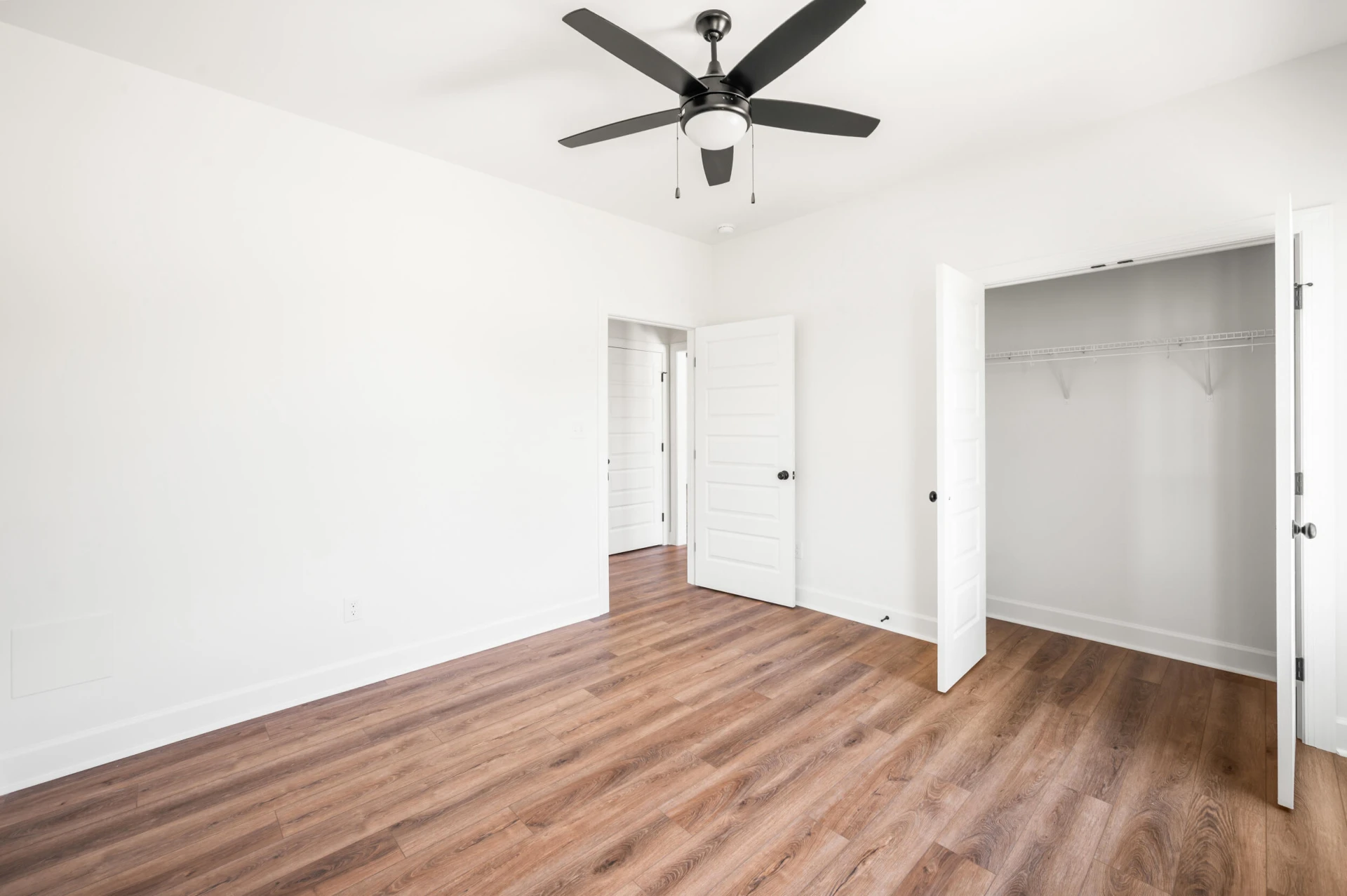 10424 Leesville RD - Photo 27