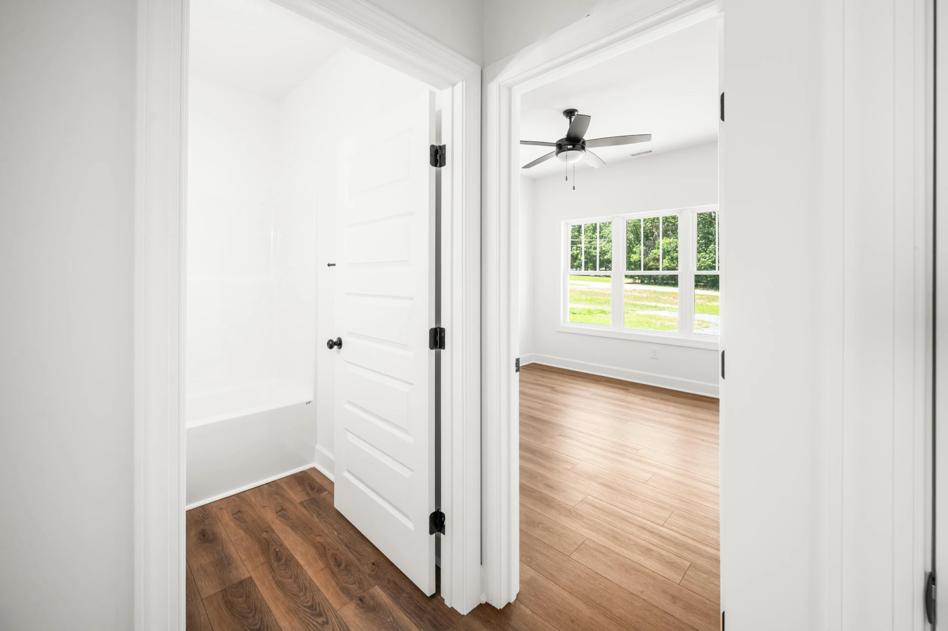10424 Leesville RD - Photo 29