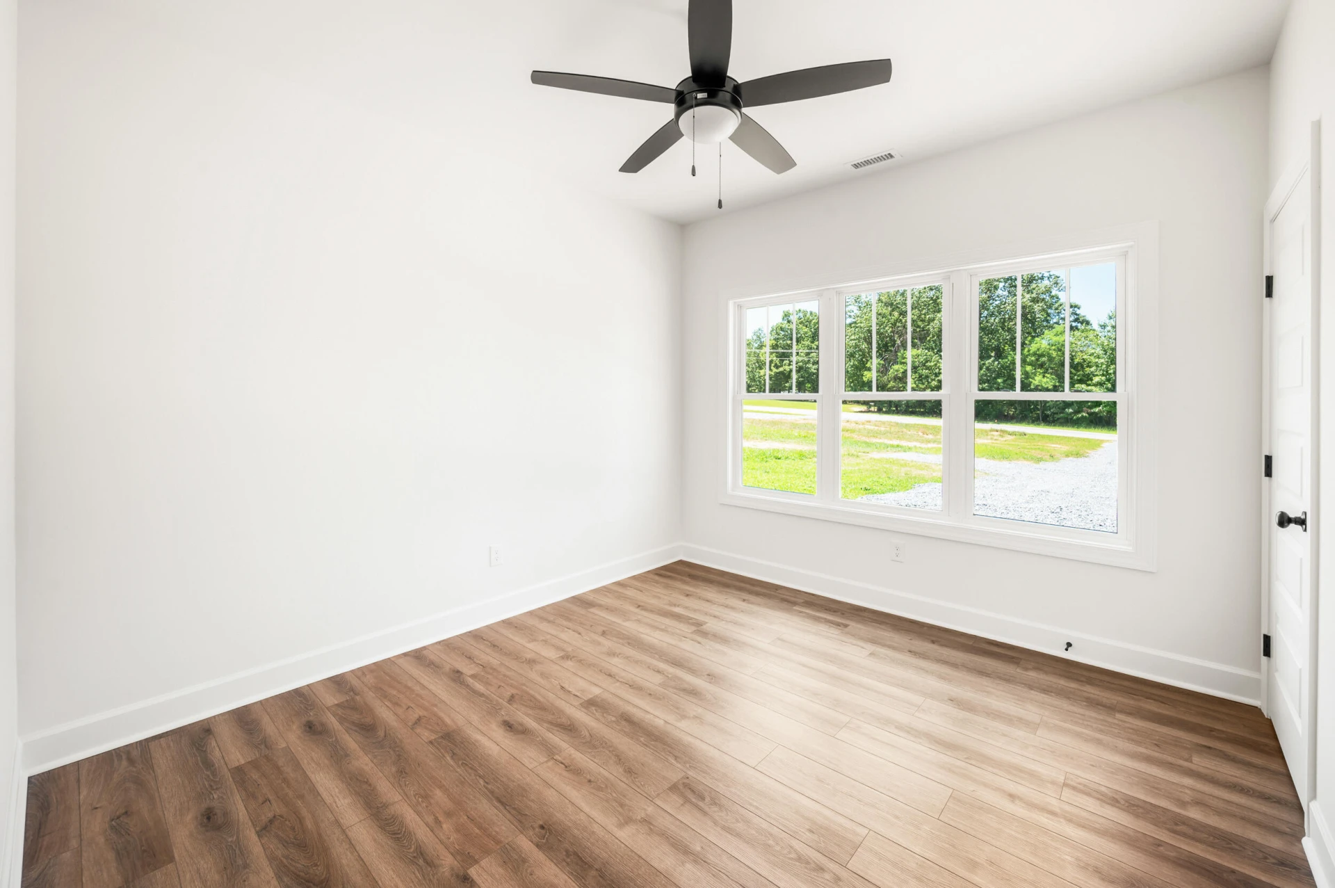 10424 Leesville RD - Photo 31