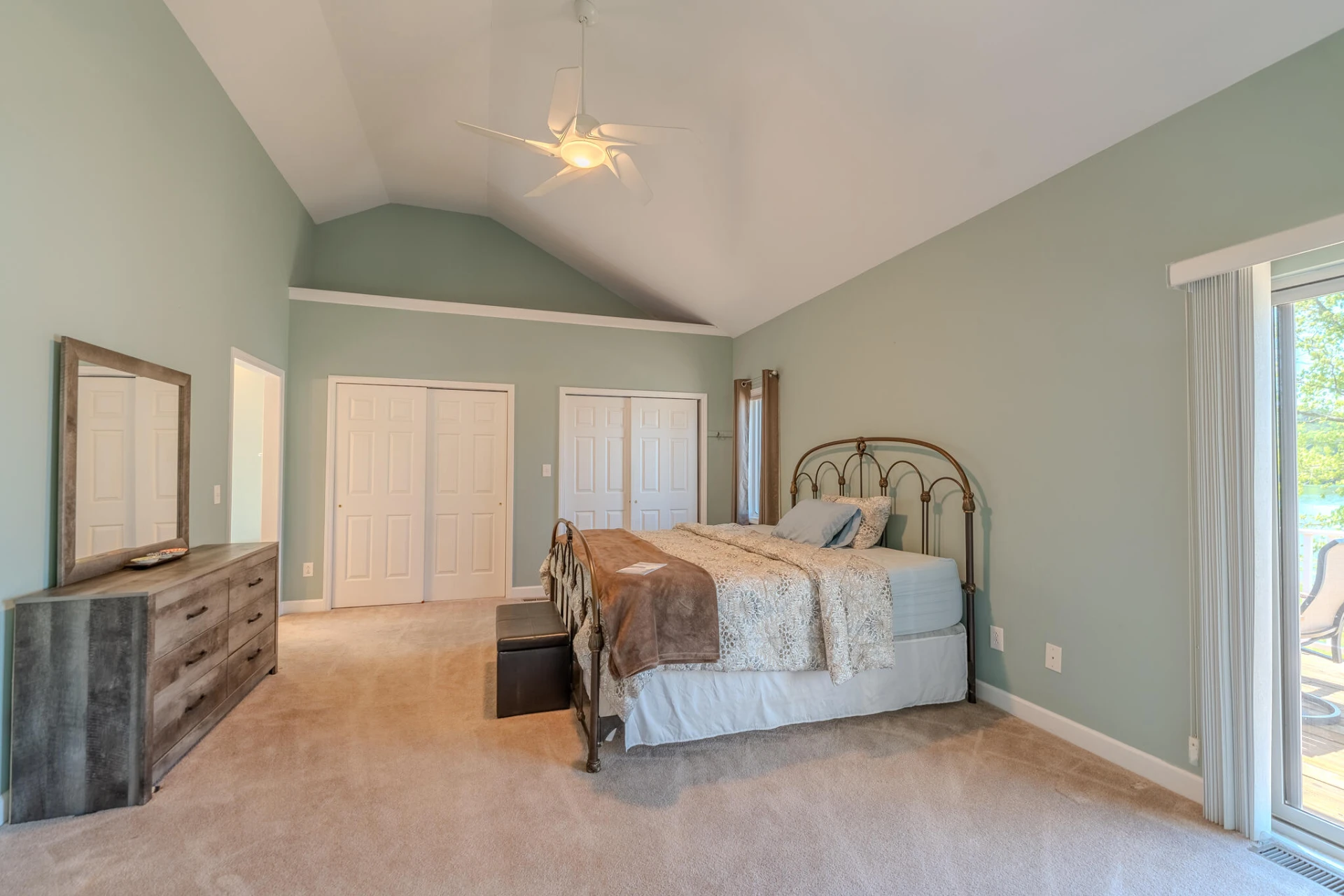 1269 Runaway Bay RD - Photo 24