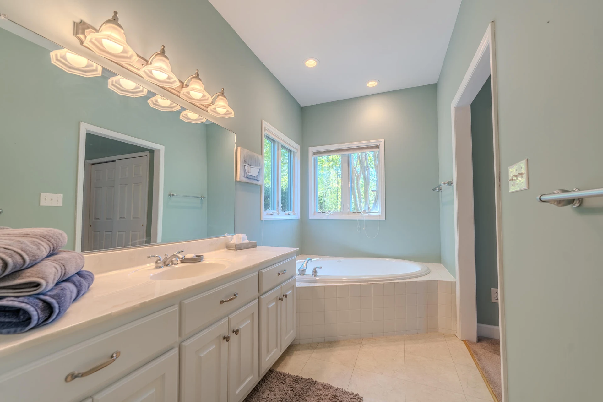 1269 Runaway Bay RD - Photo 29