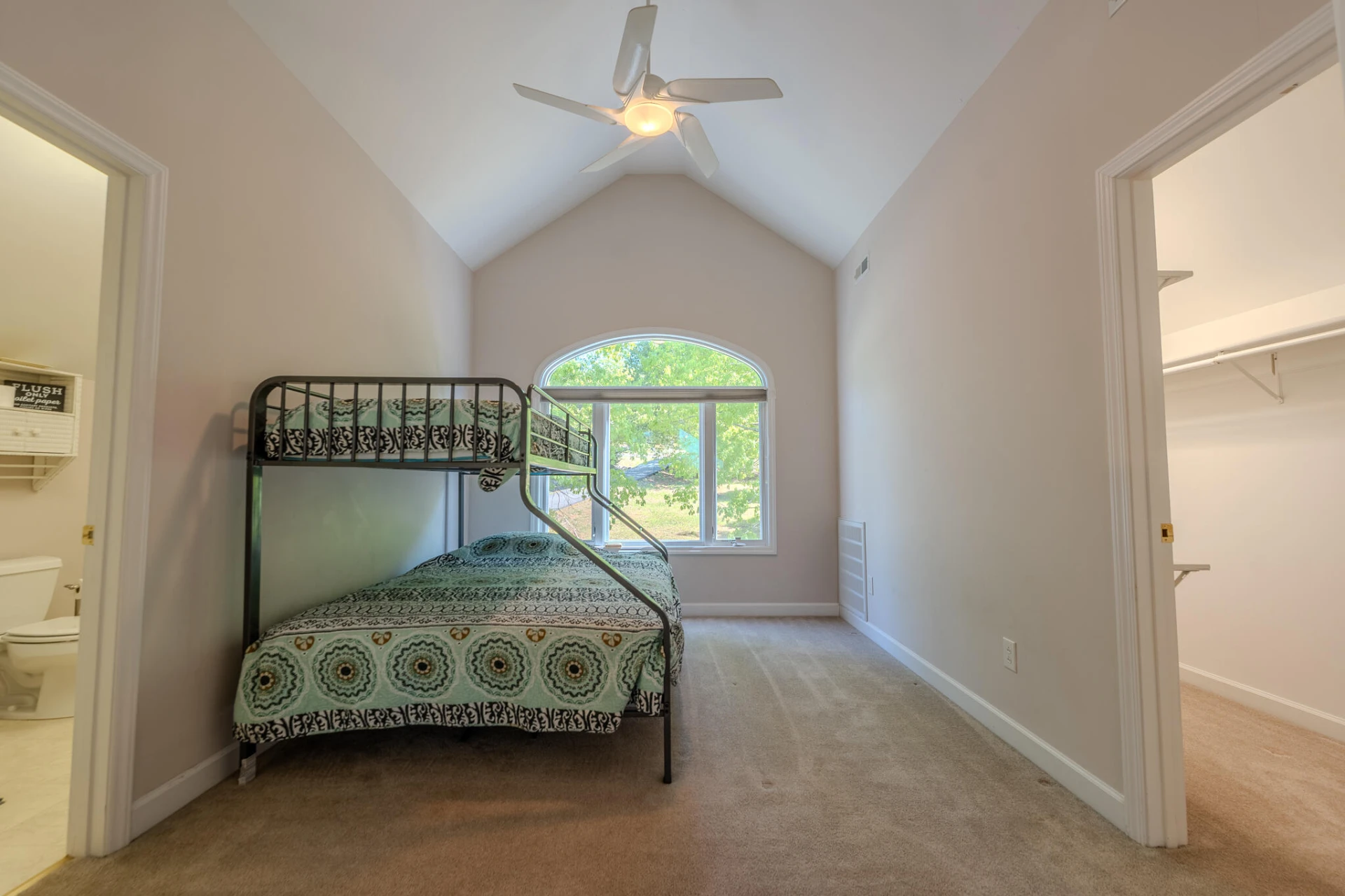 1269 Runaway Bay RD - Photo 30