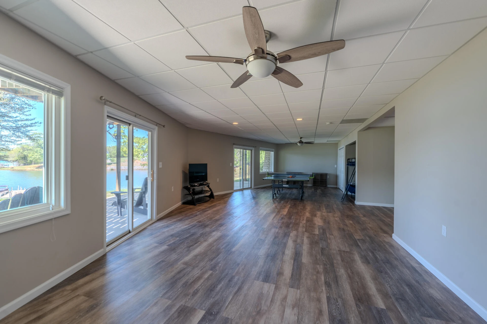 1269 Runaway Bay RD - Photo 38