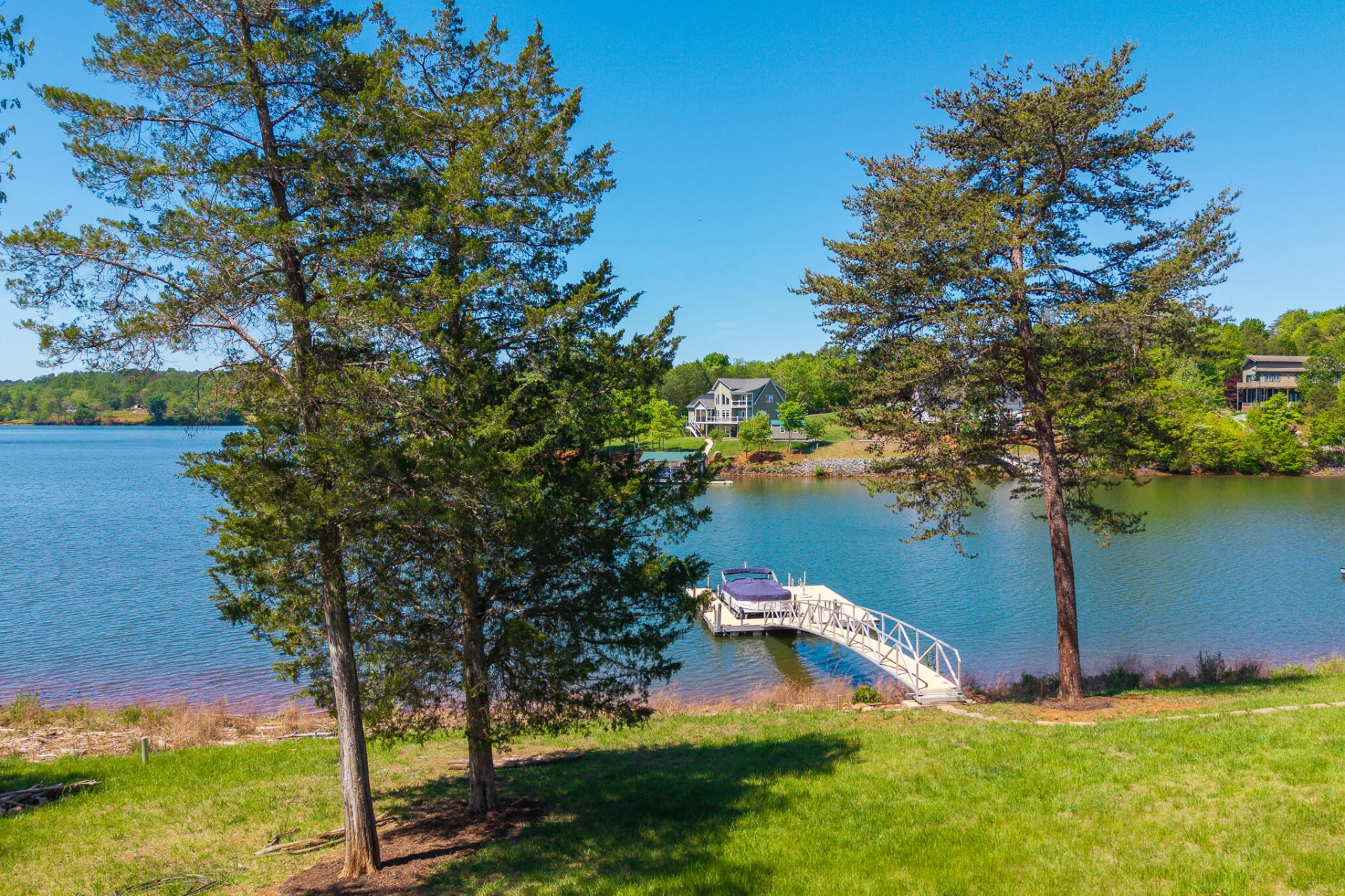 1269 Runaway Bay RD - Photo 5